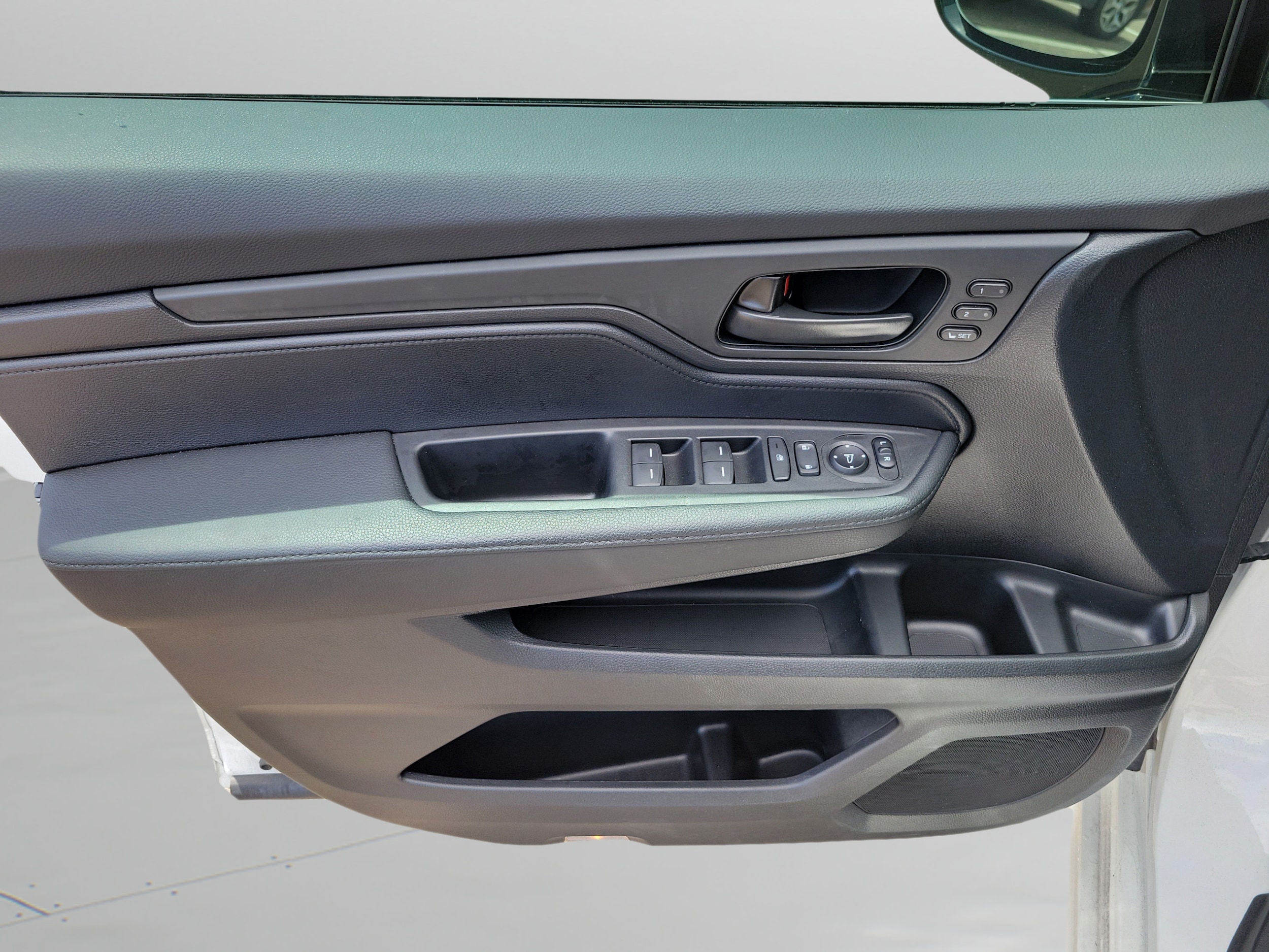2026 Honda Odyssey Sport L - Photo 24
