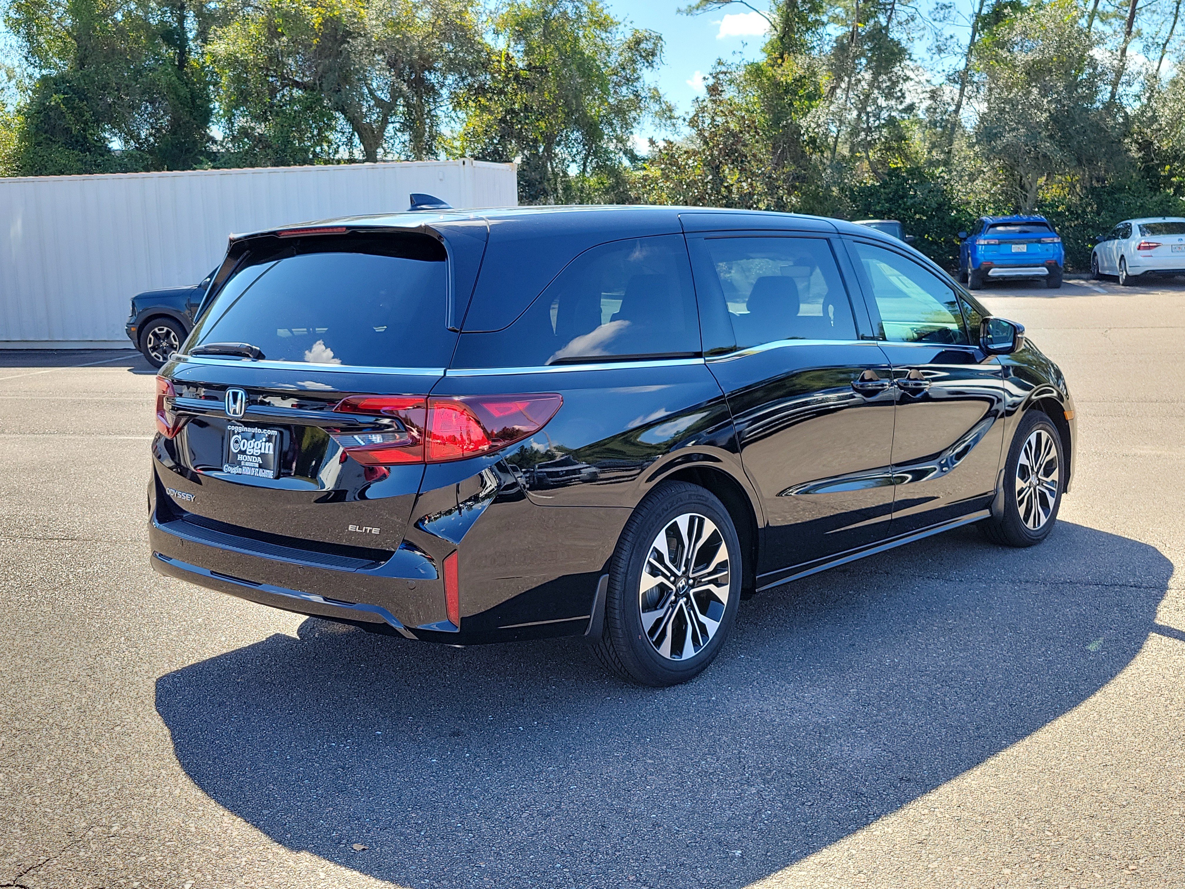 2026 Honda Odyssey Elite - Photo 6