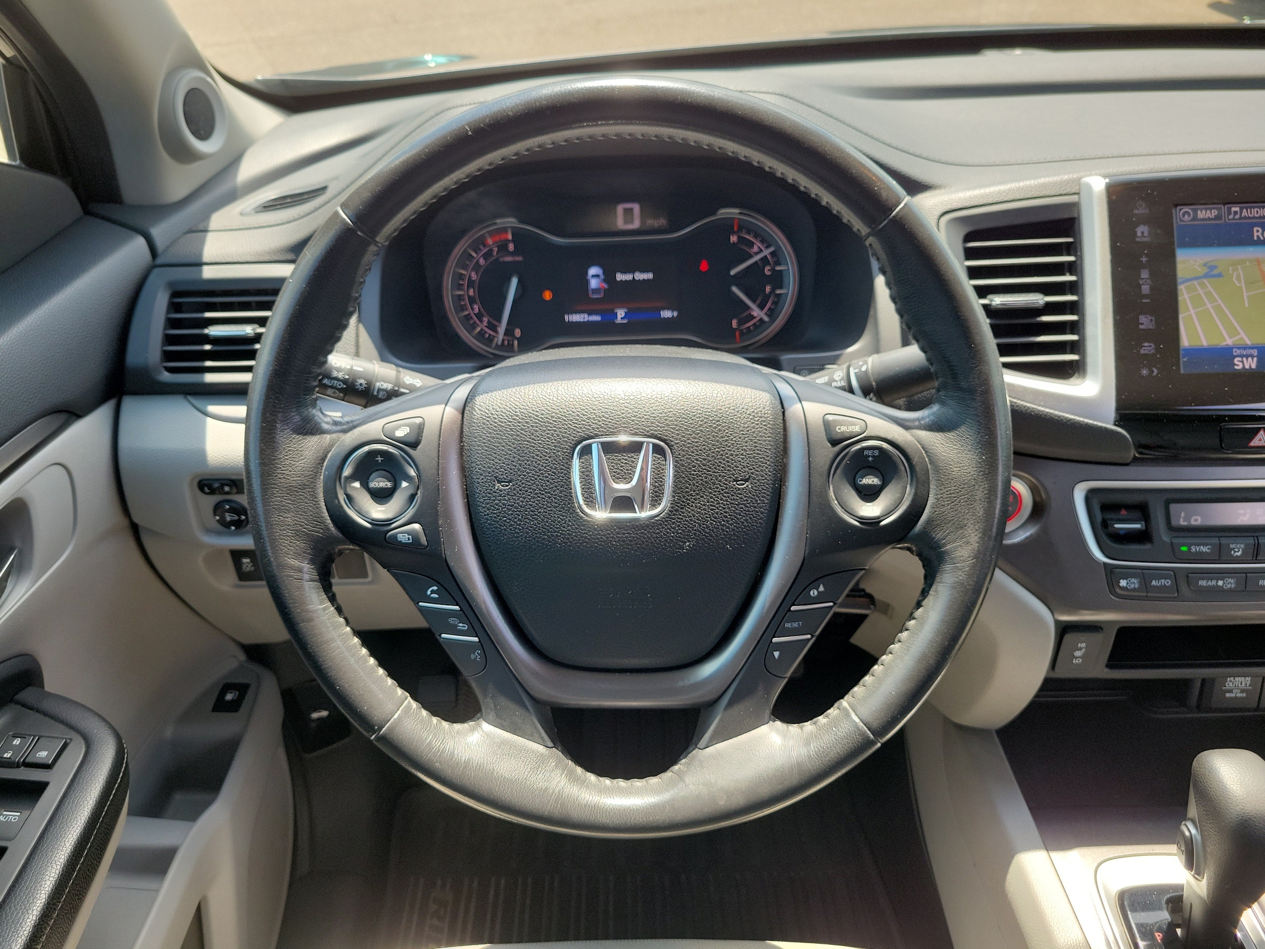 2017 Honda Ridgeline RTL-T - Photo 13