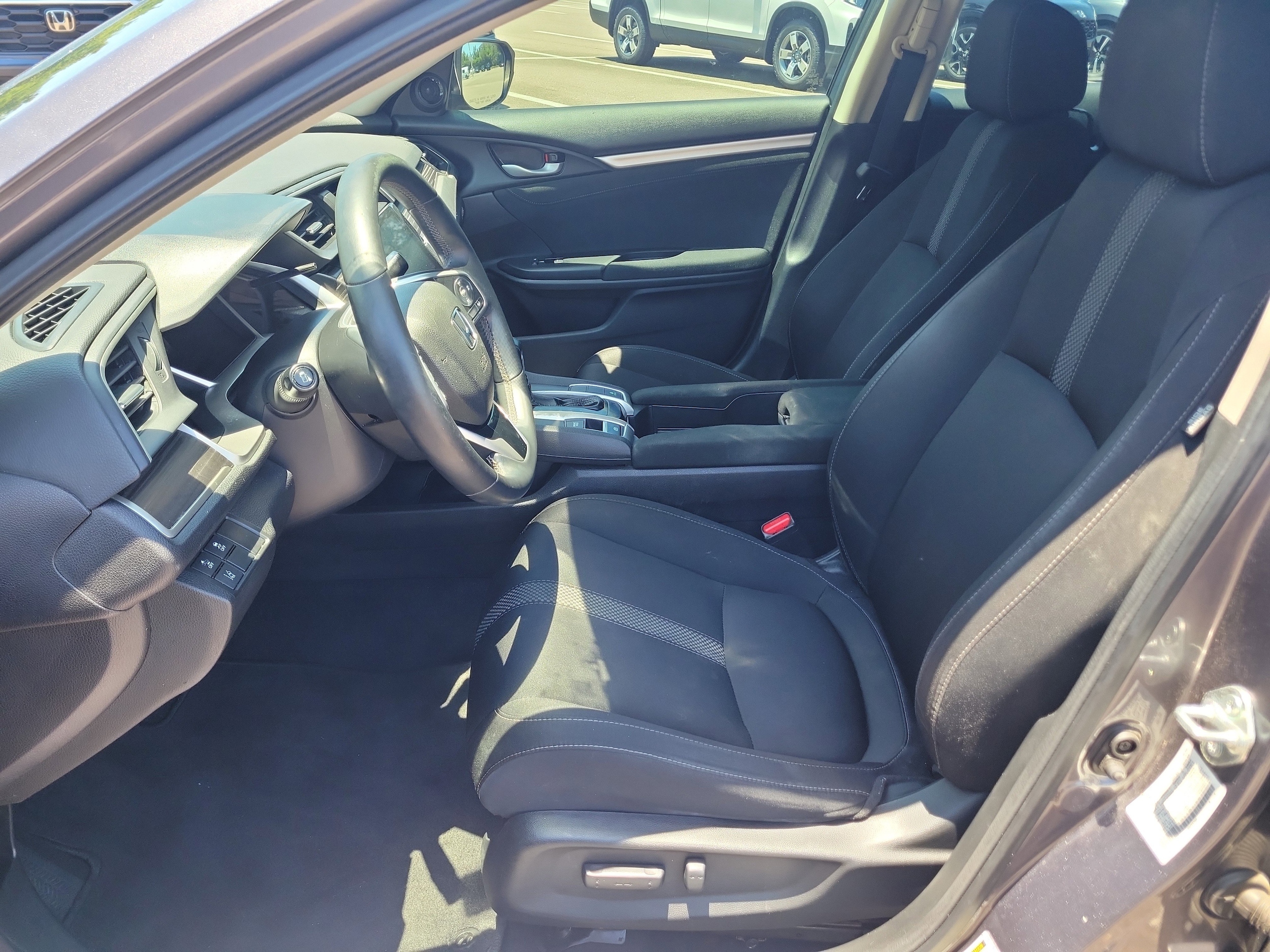 2021 Honda Civic EX - Photo 25