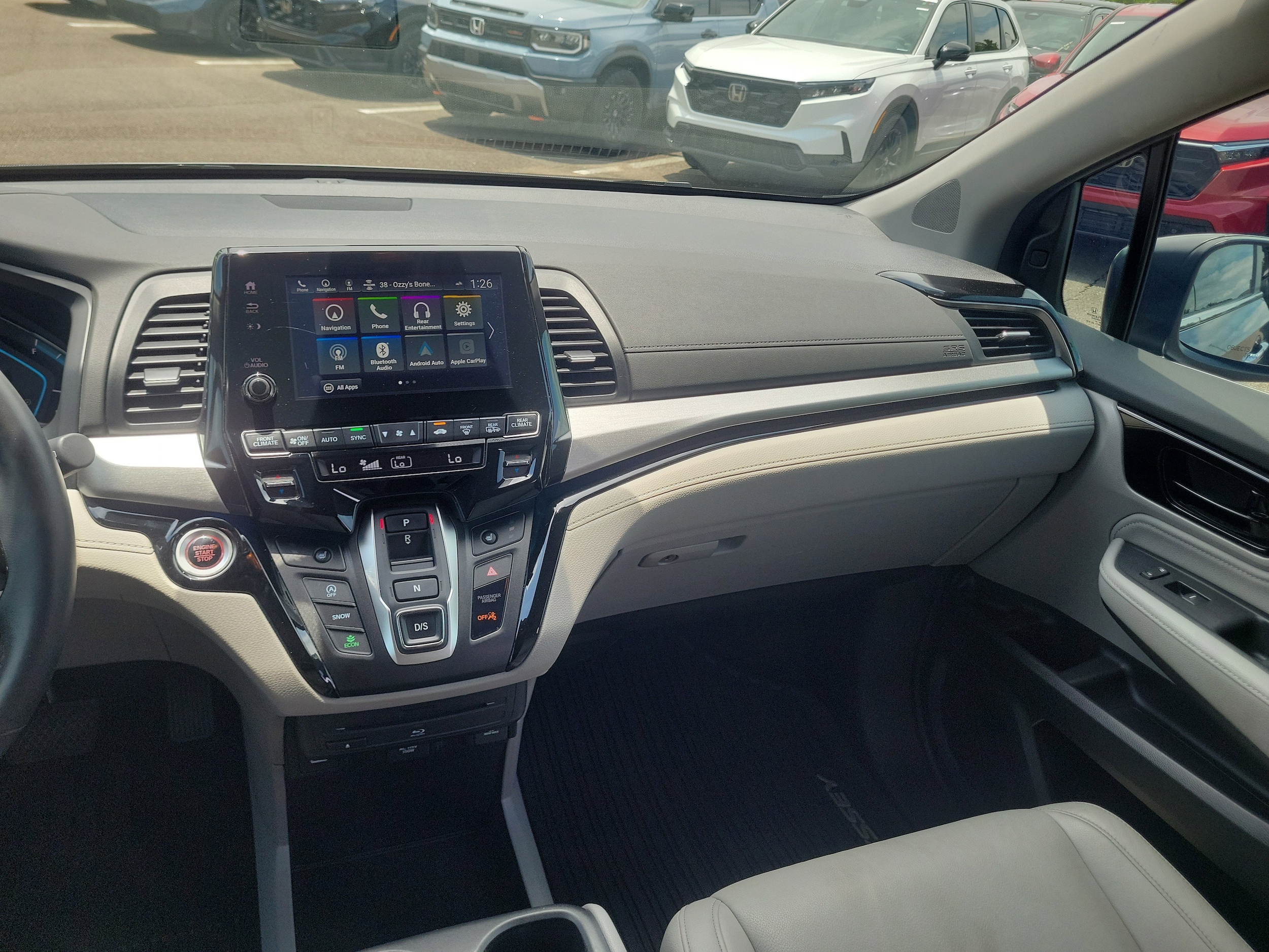 2024 Honda Odyssey Touring - Photo 18