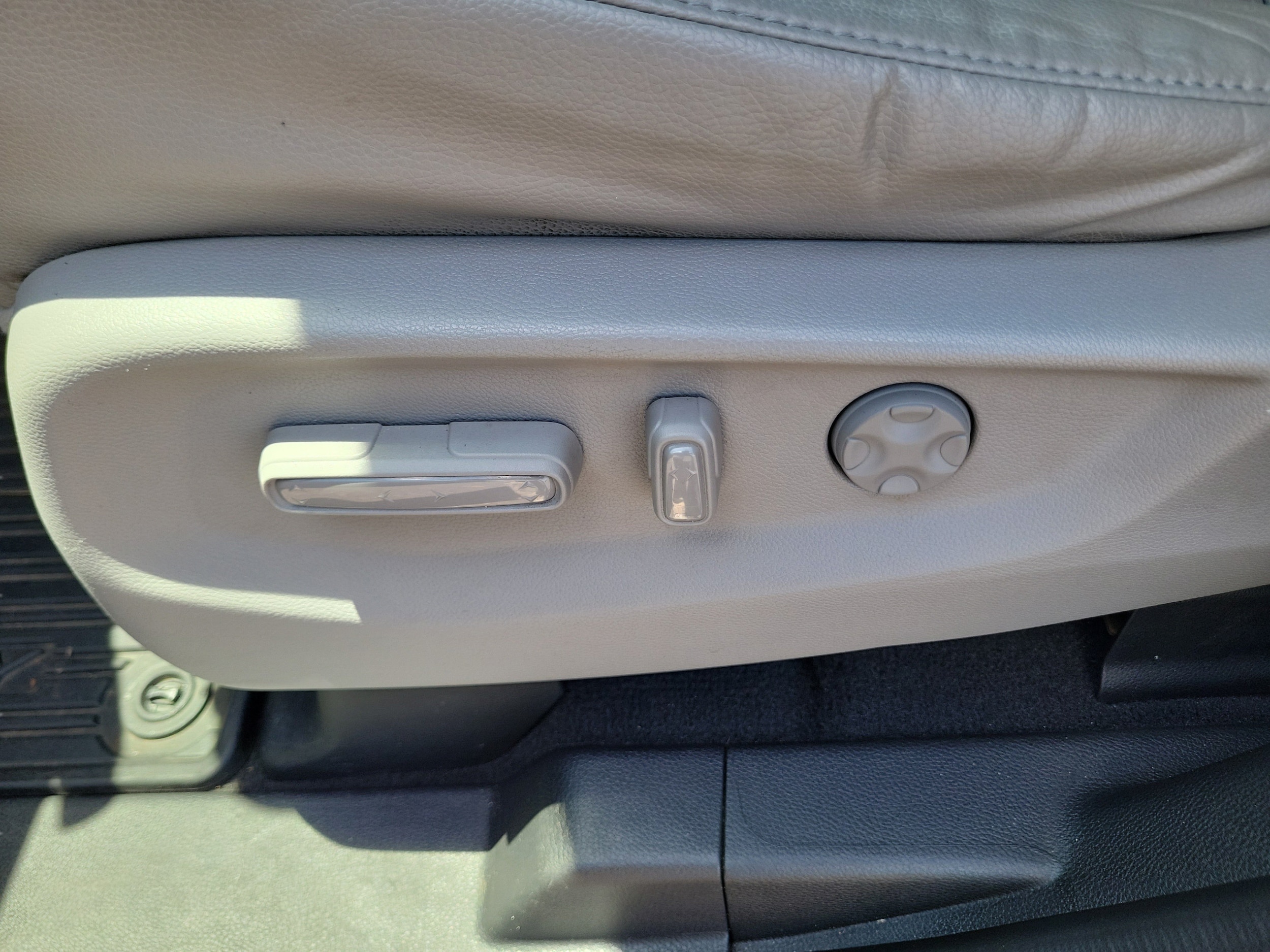 2019 Honda Odyssey EX-L - Photo 28
