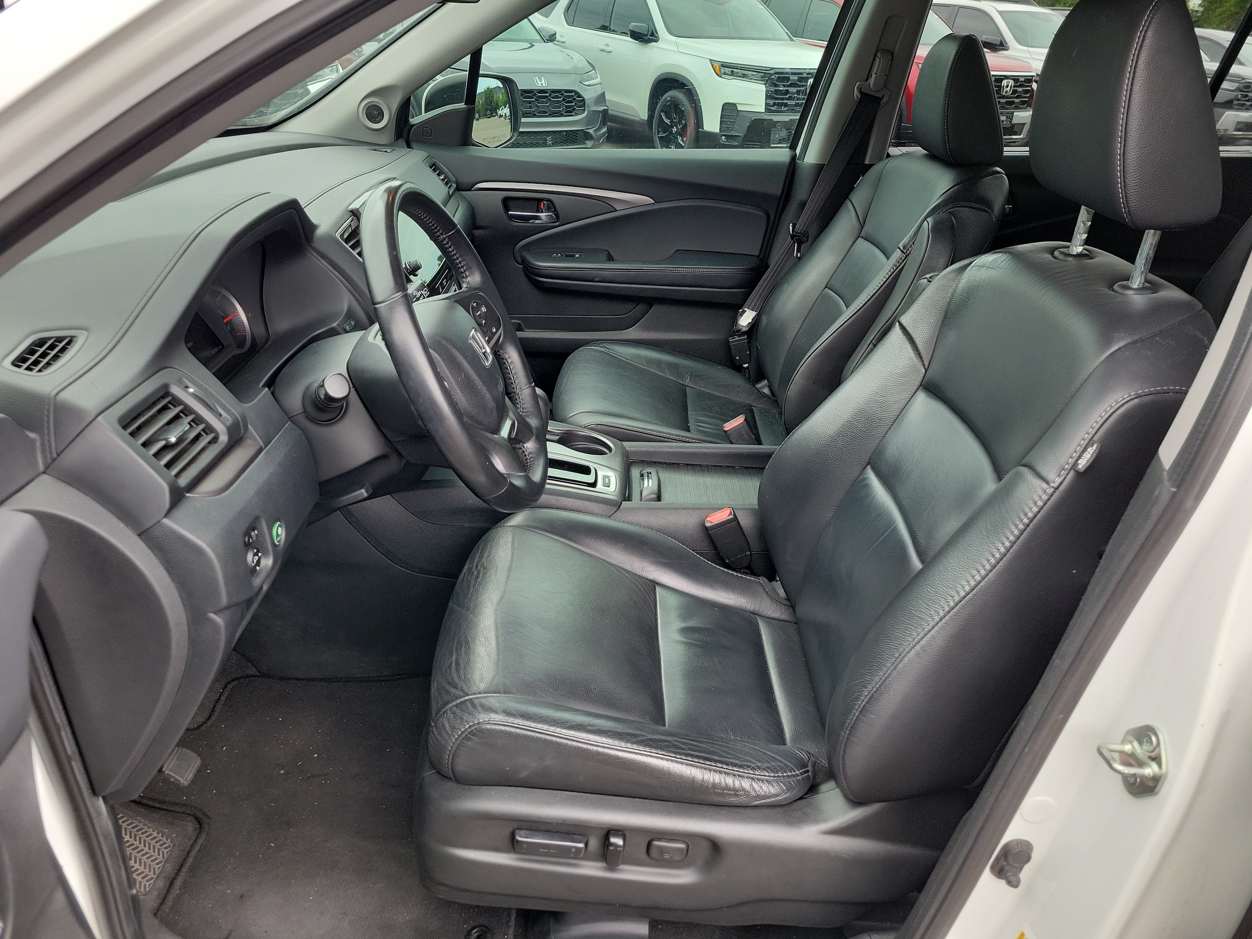 2020 Honda Pilot EX-L - Photo 26
