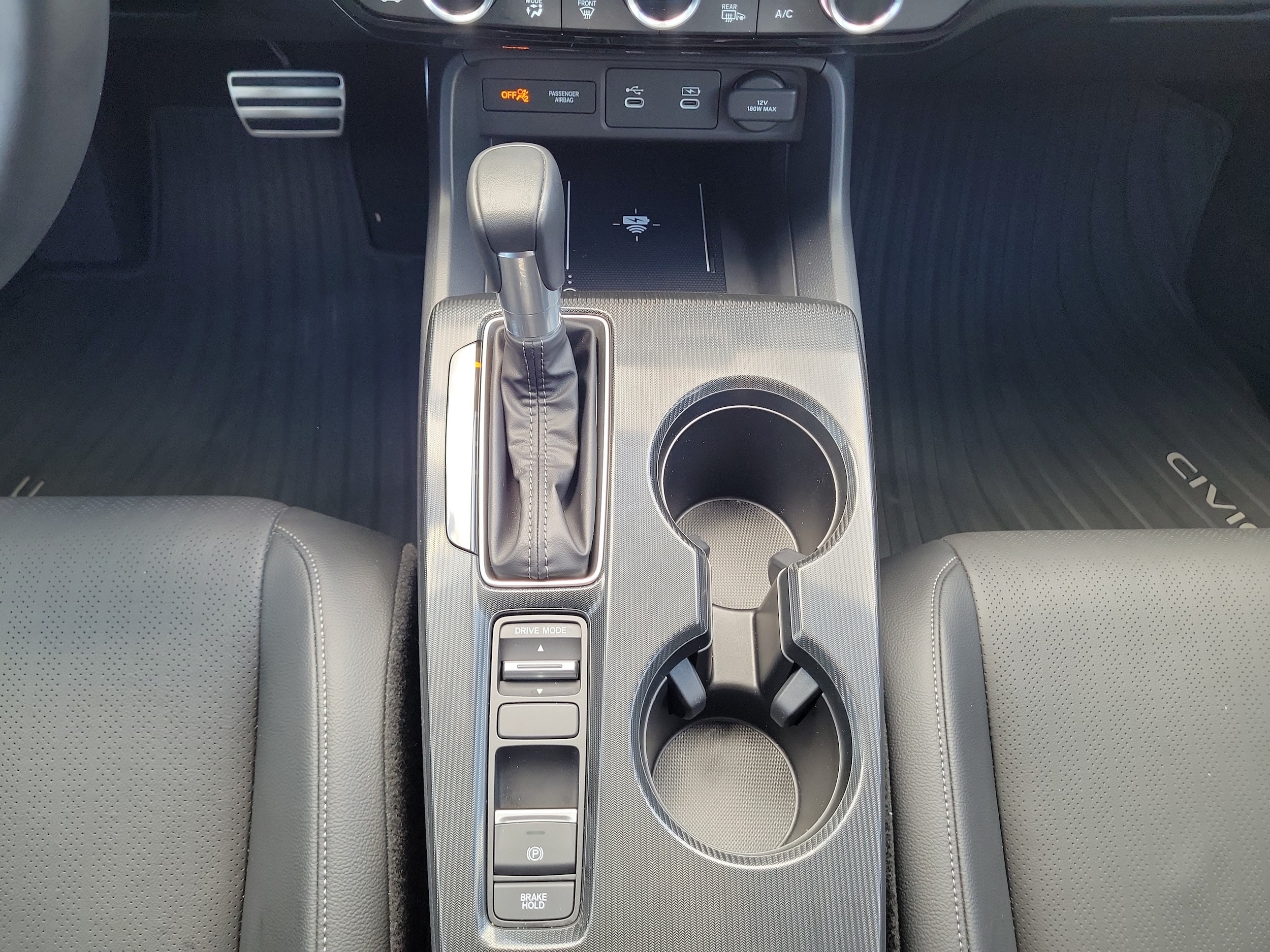 2026 Honda Civic Hatchback Sport Touring - Photo 17