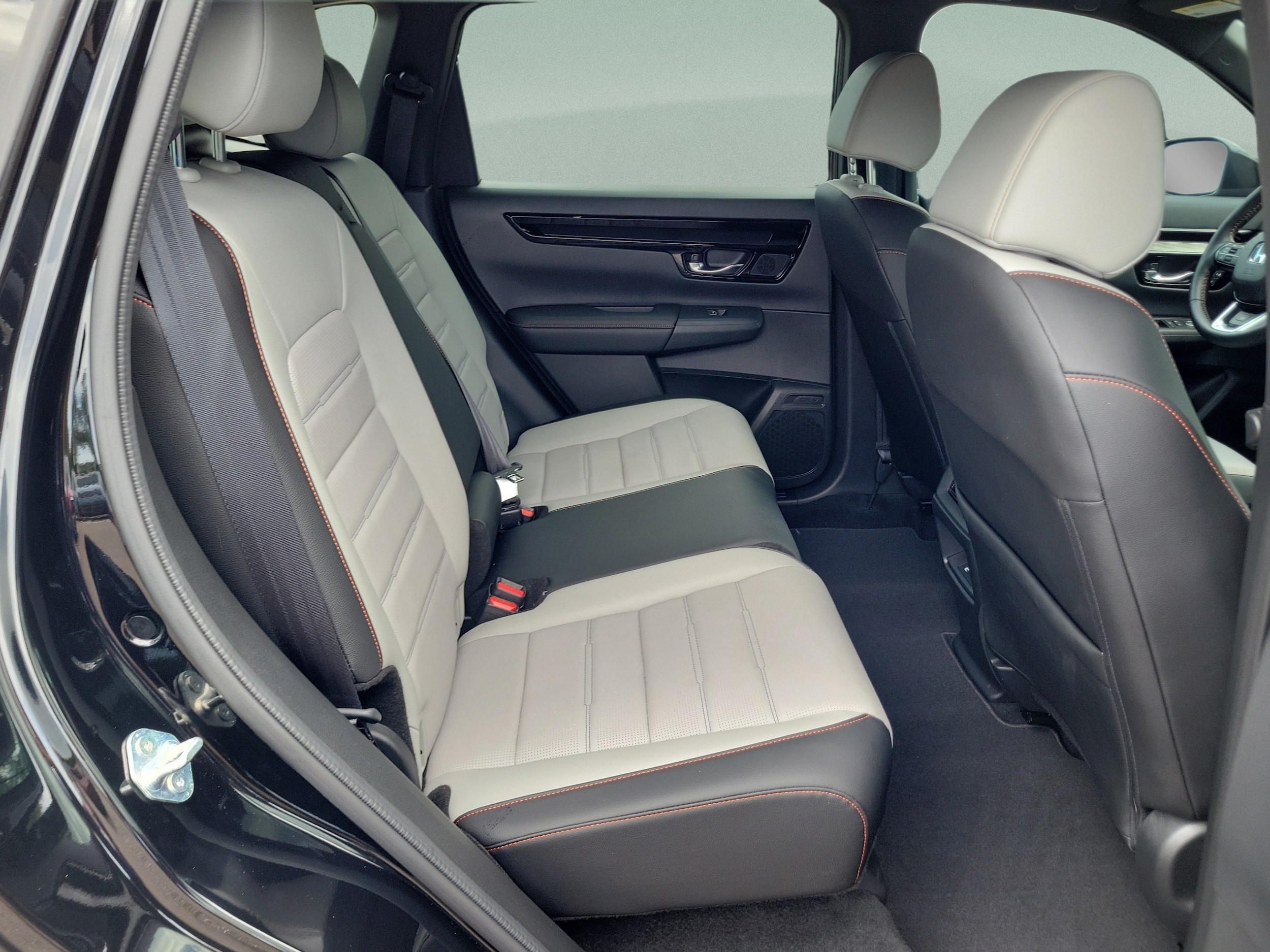2026 Honda CR-V Sport Touring - Photo 13