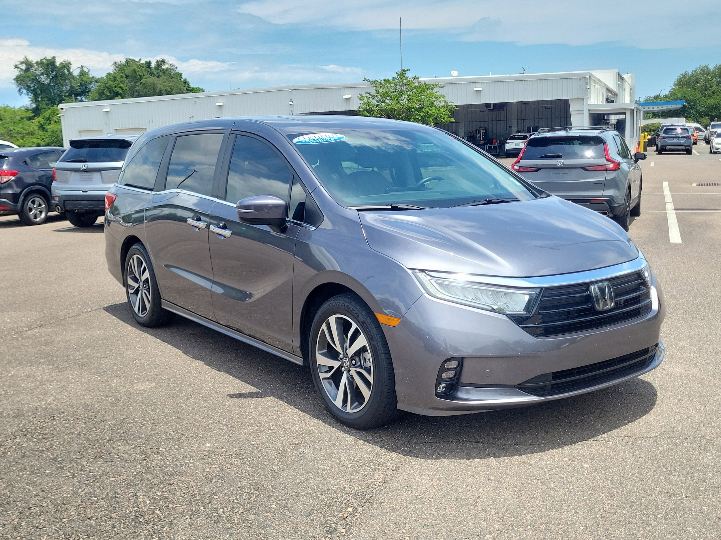 2024 Honda Odyssey Touring - Photo 8