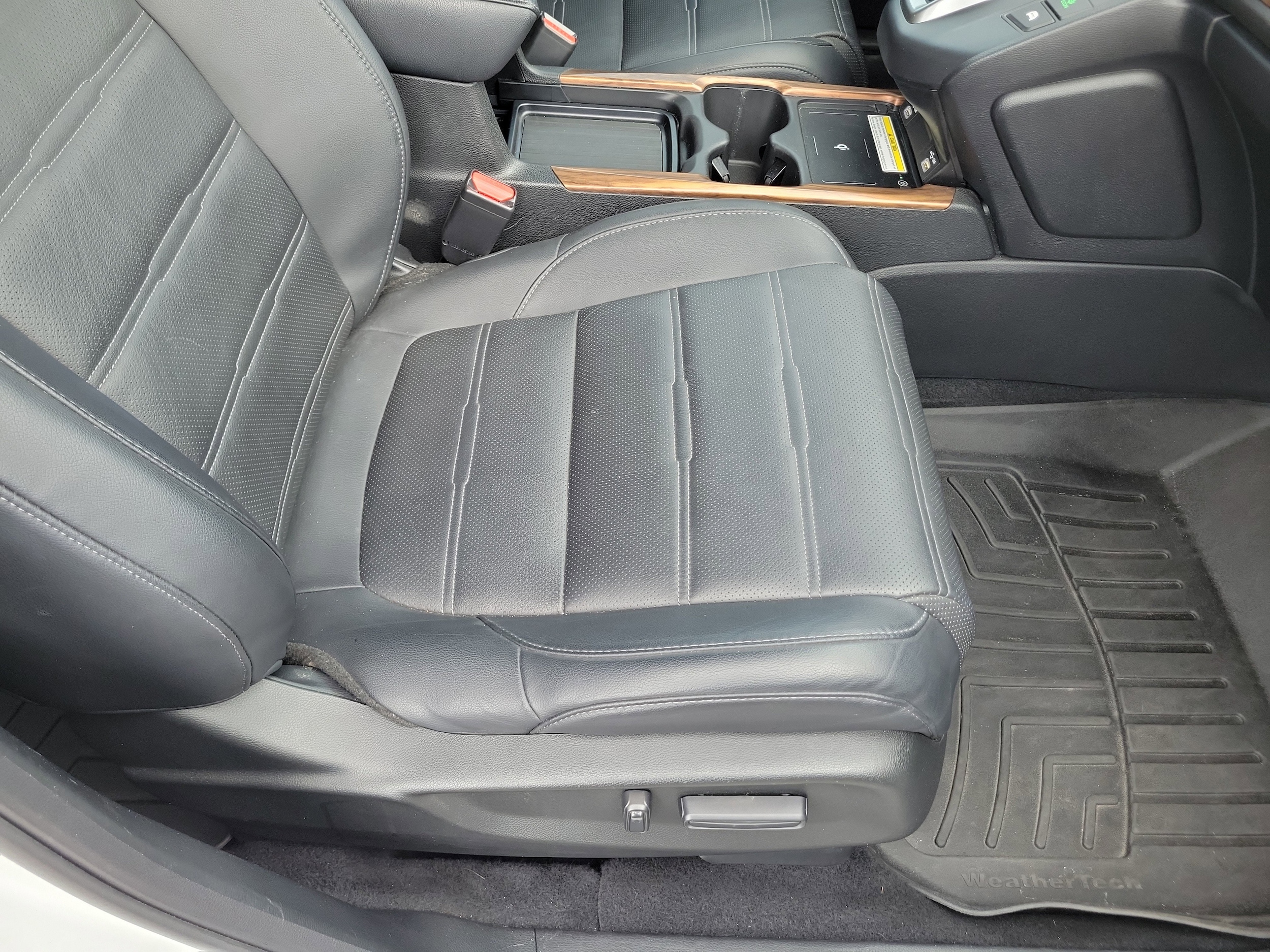 2022 Honda CR-V Touring - Photo 20