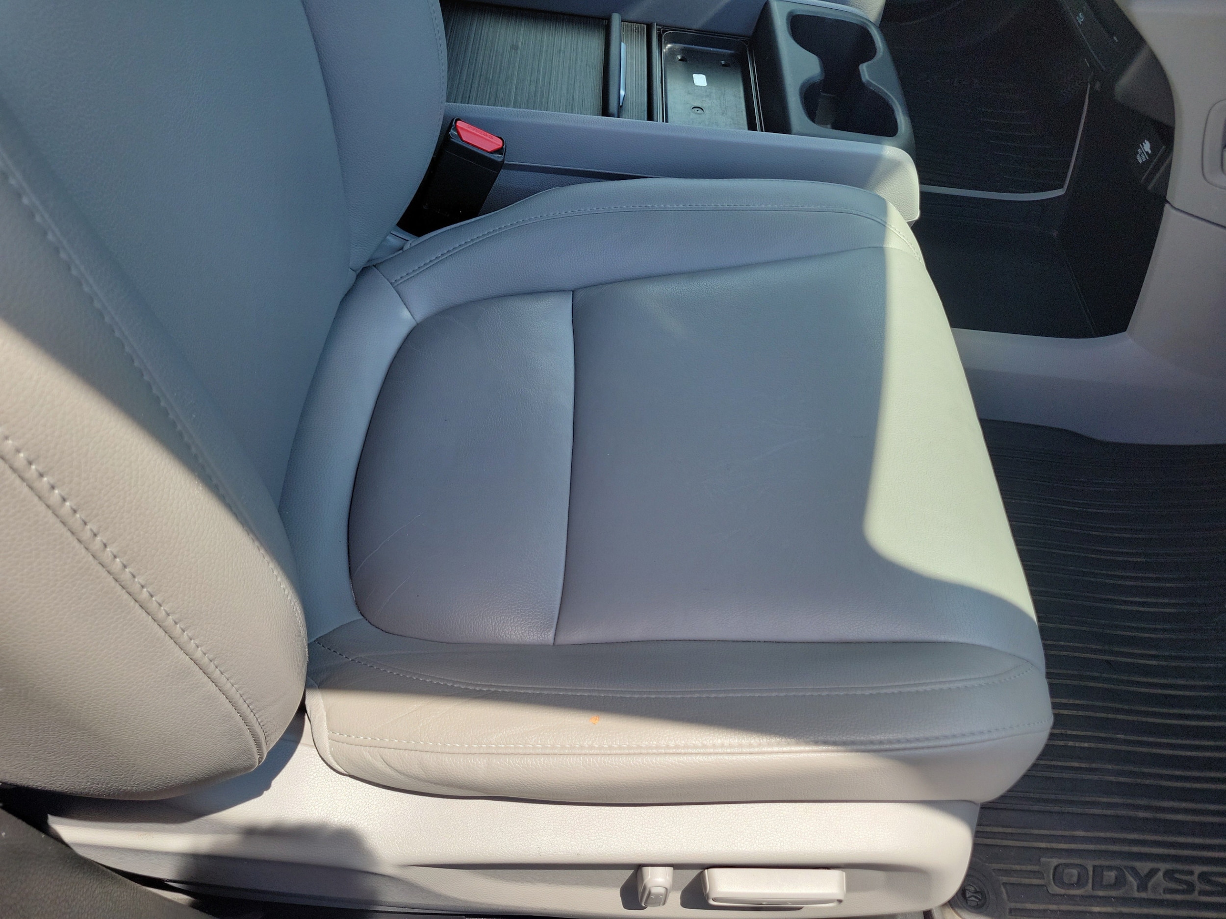 2019 Honda Odyssey EX-L - Photo 20