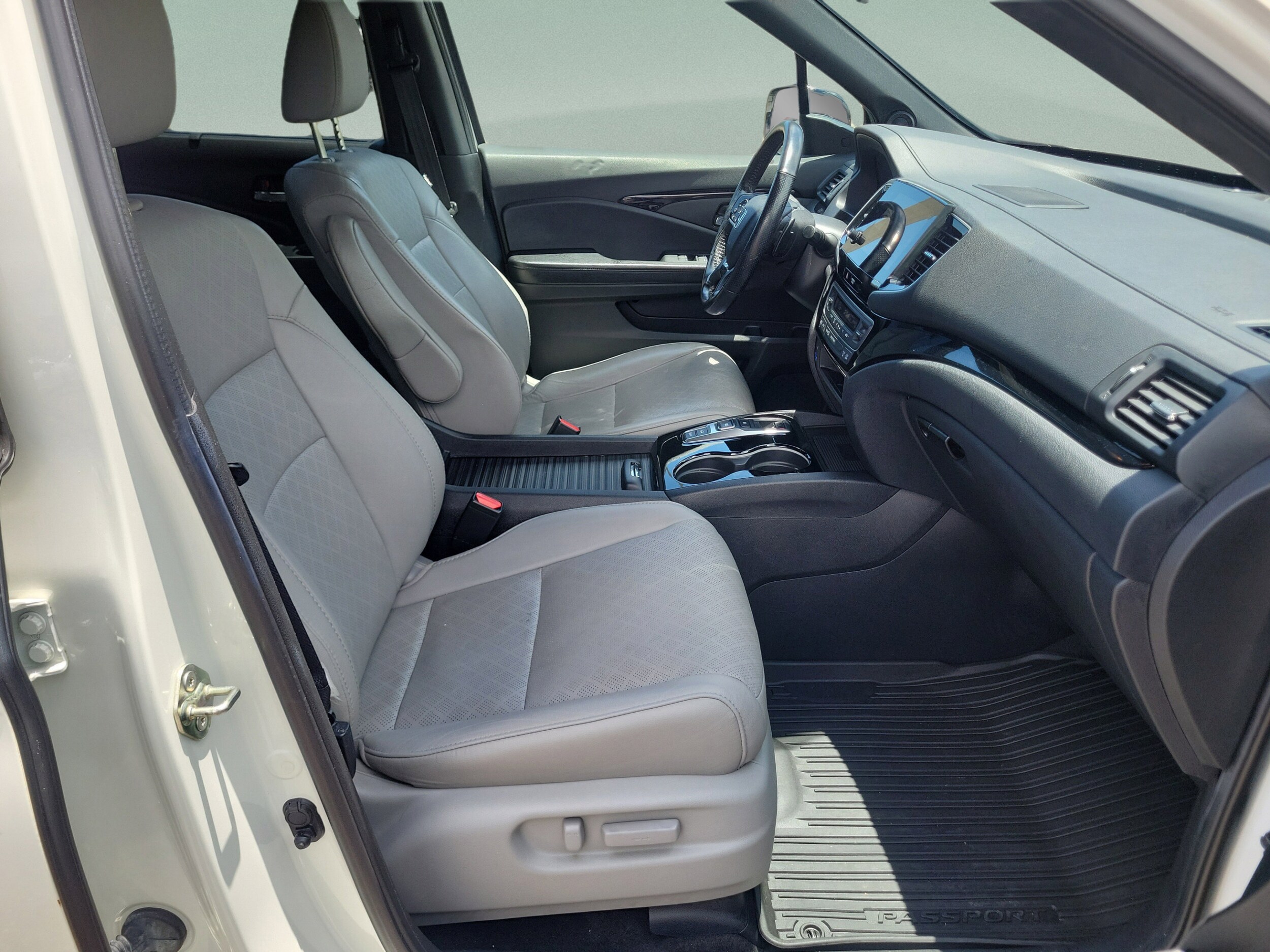 2019 Honda Passport Elite - Photo 19