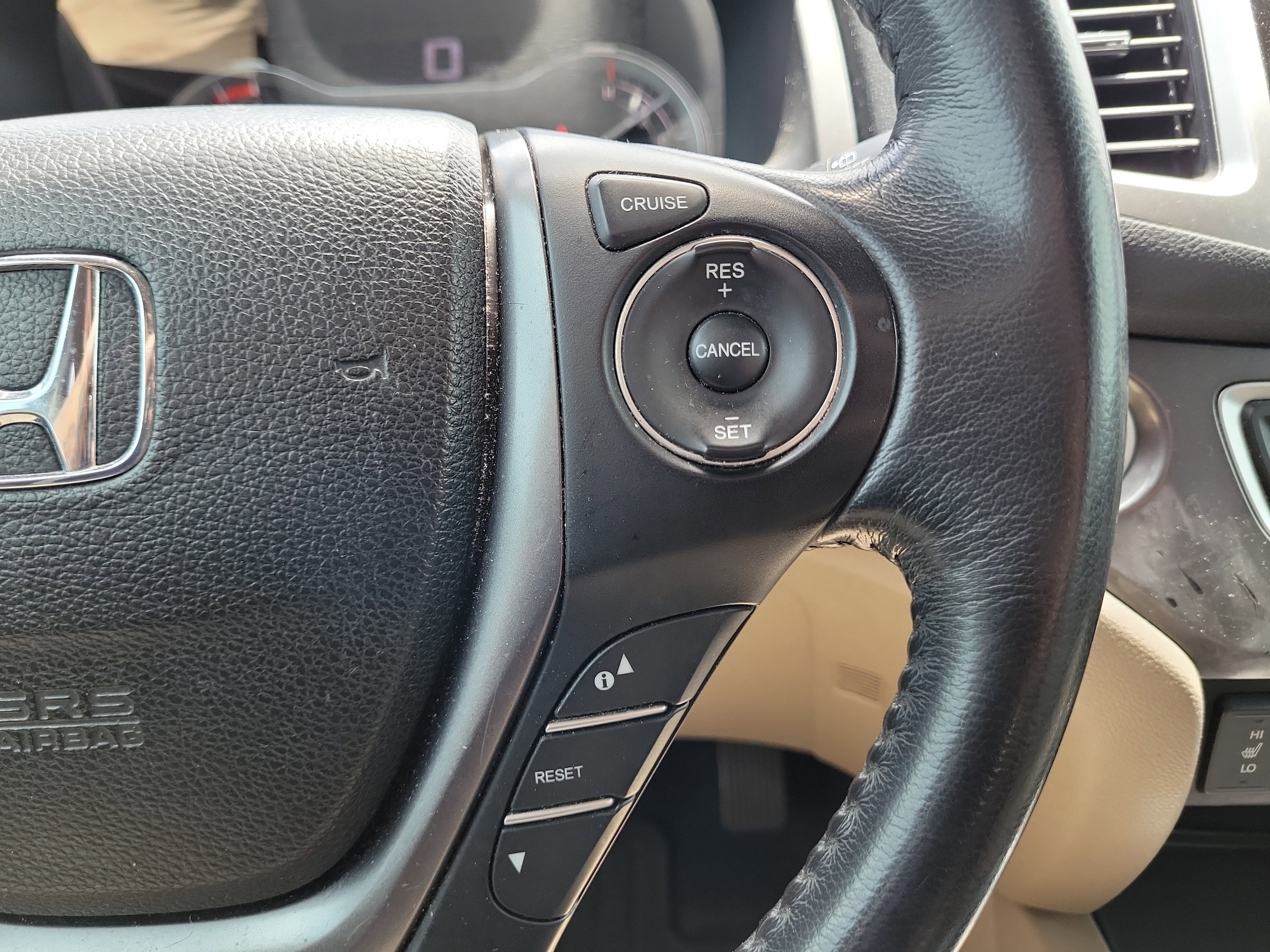 2017 Honda Pilot EX-L - Photo 32