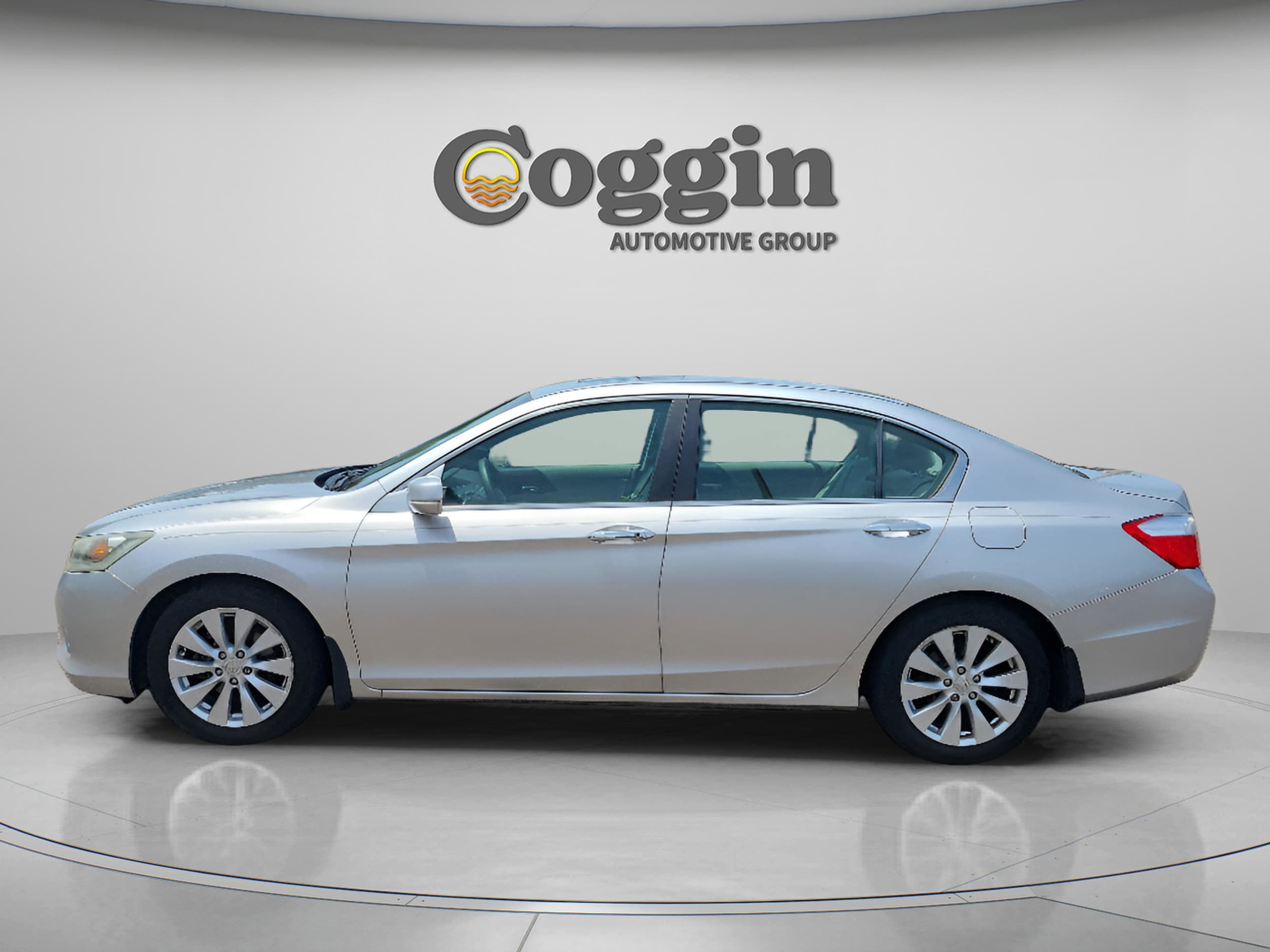 Used 2014 Honda Accord EX with VIN 1HGCR2F78EA114835 for sale in St. Augustine, FL