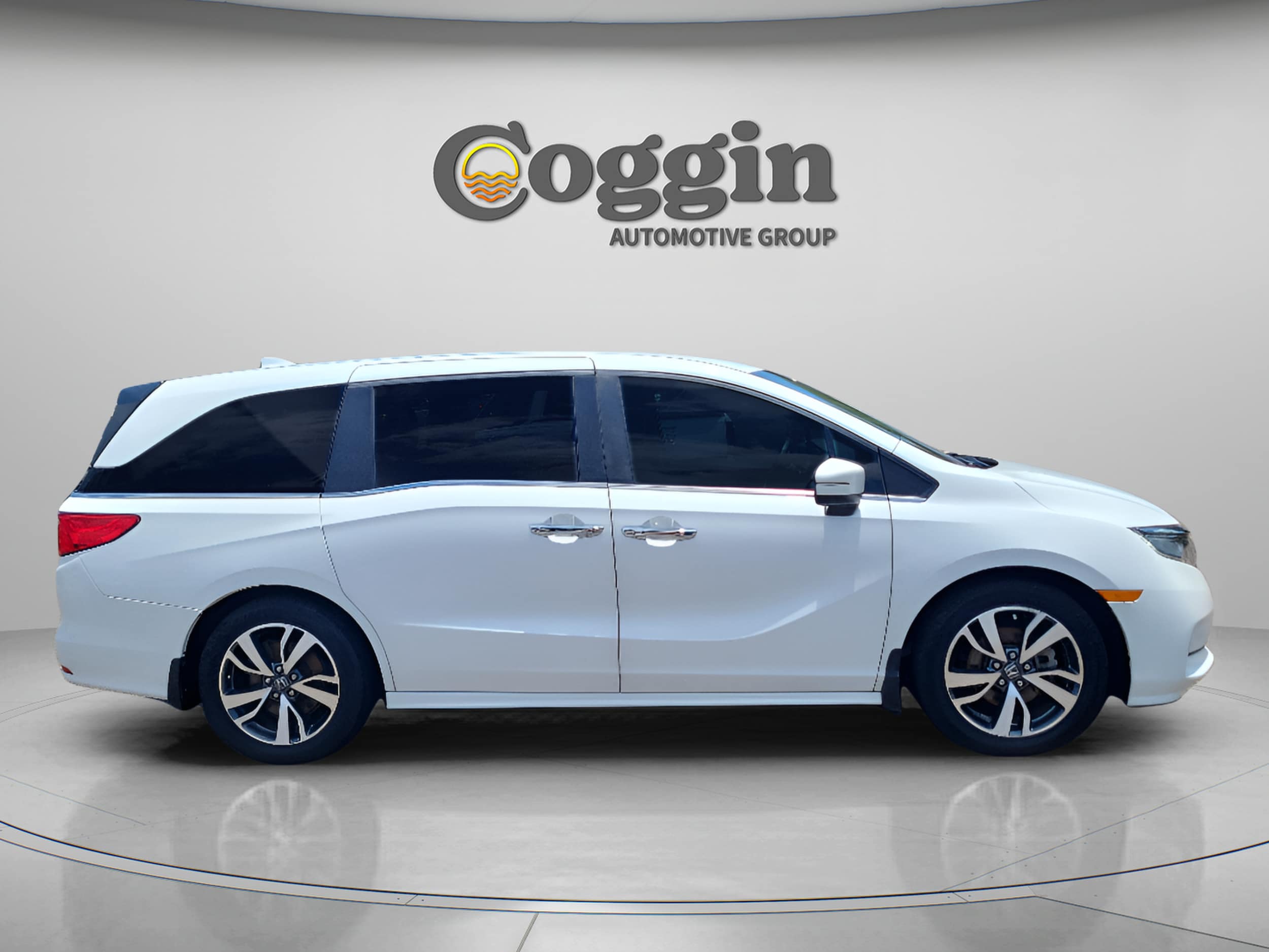 2021 Honda Odyssey Touring - Photo 7
