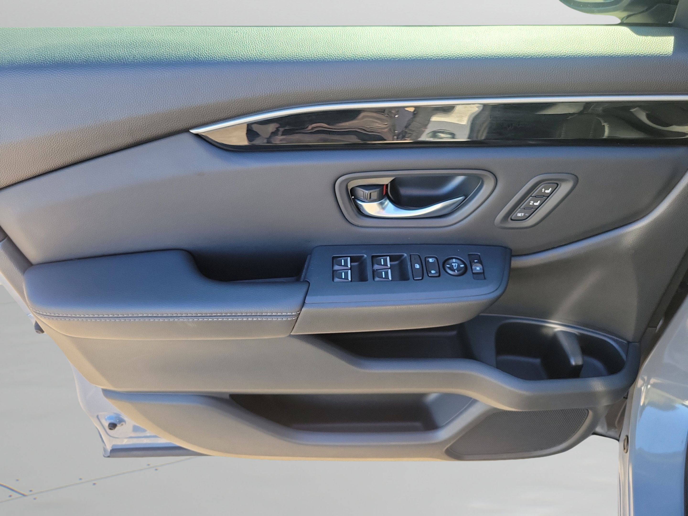 2023 Honda Pilot Touring - Photo 24