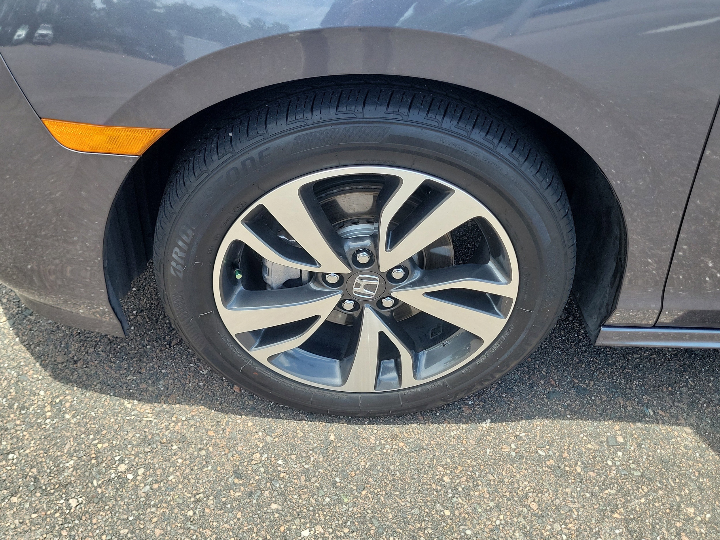 2024 Honda Odyssey Touring - Photo 36