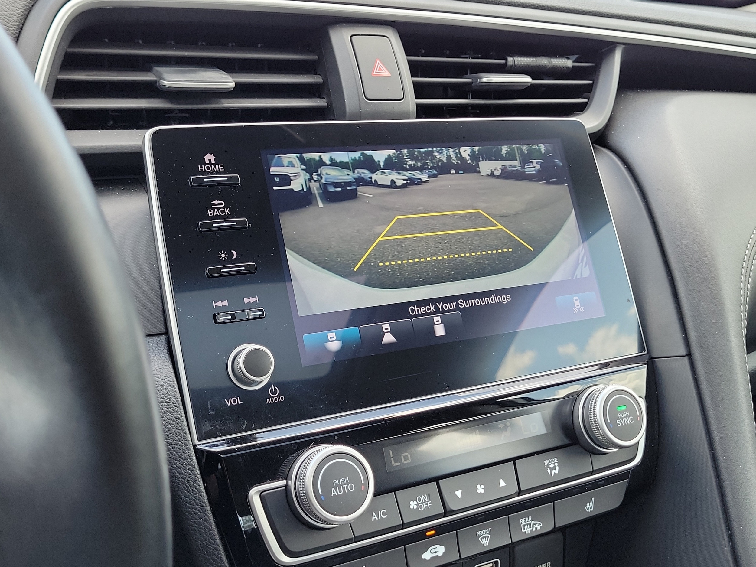 2022 Honda Insight Touring - Photo 31