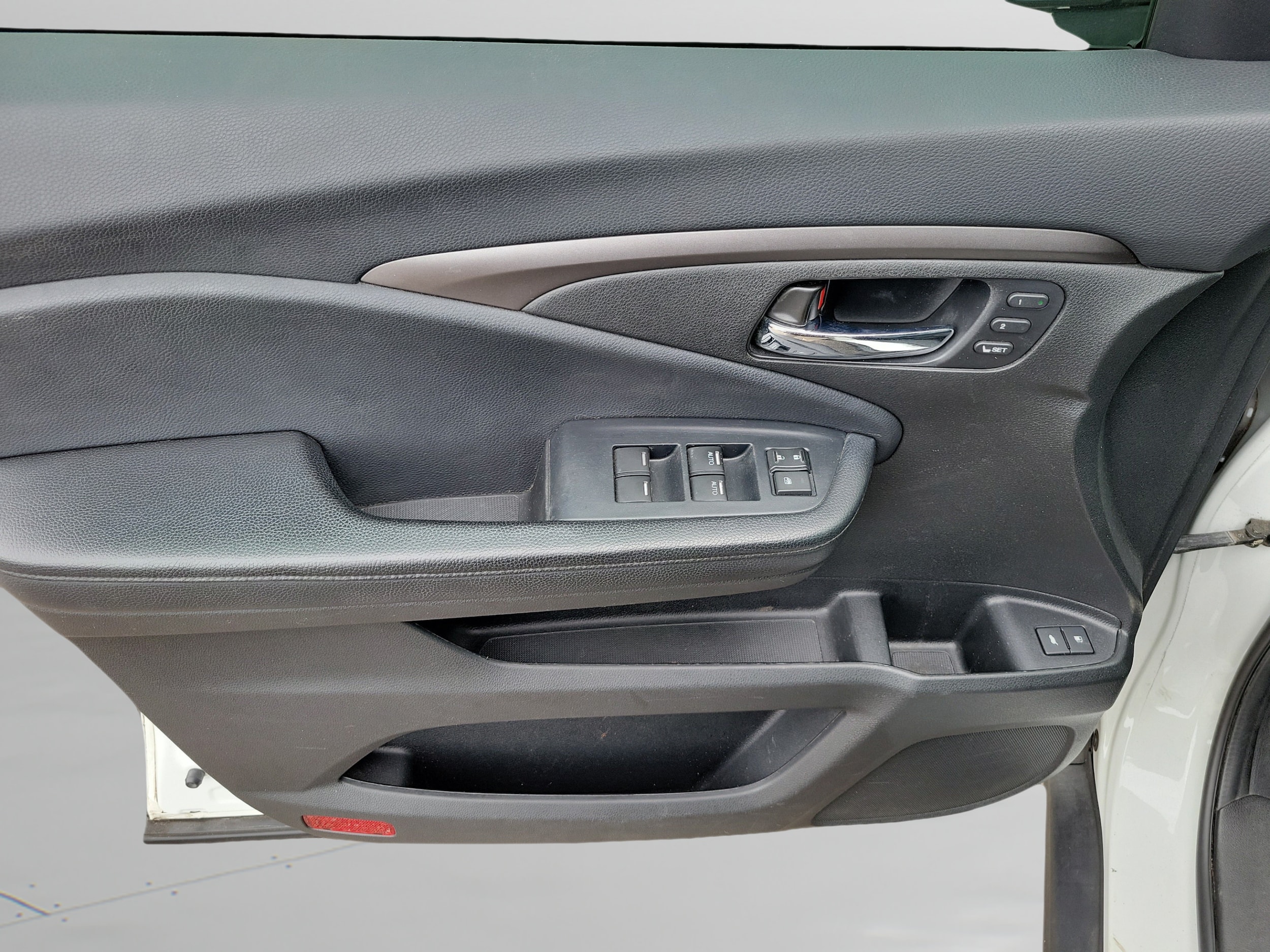2020 Honda Pilot EX-L - Photo 24