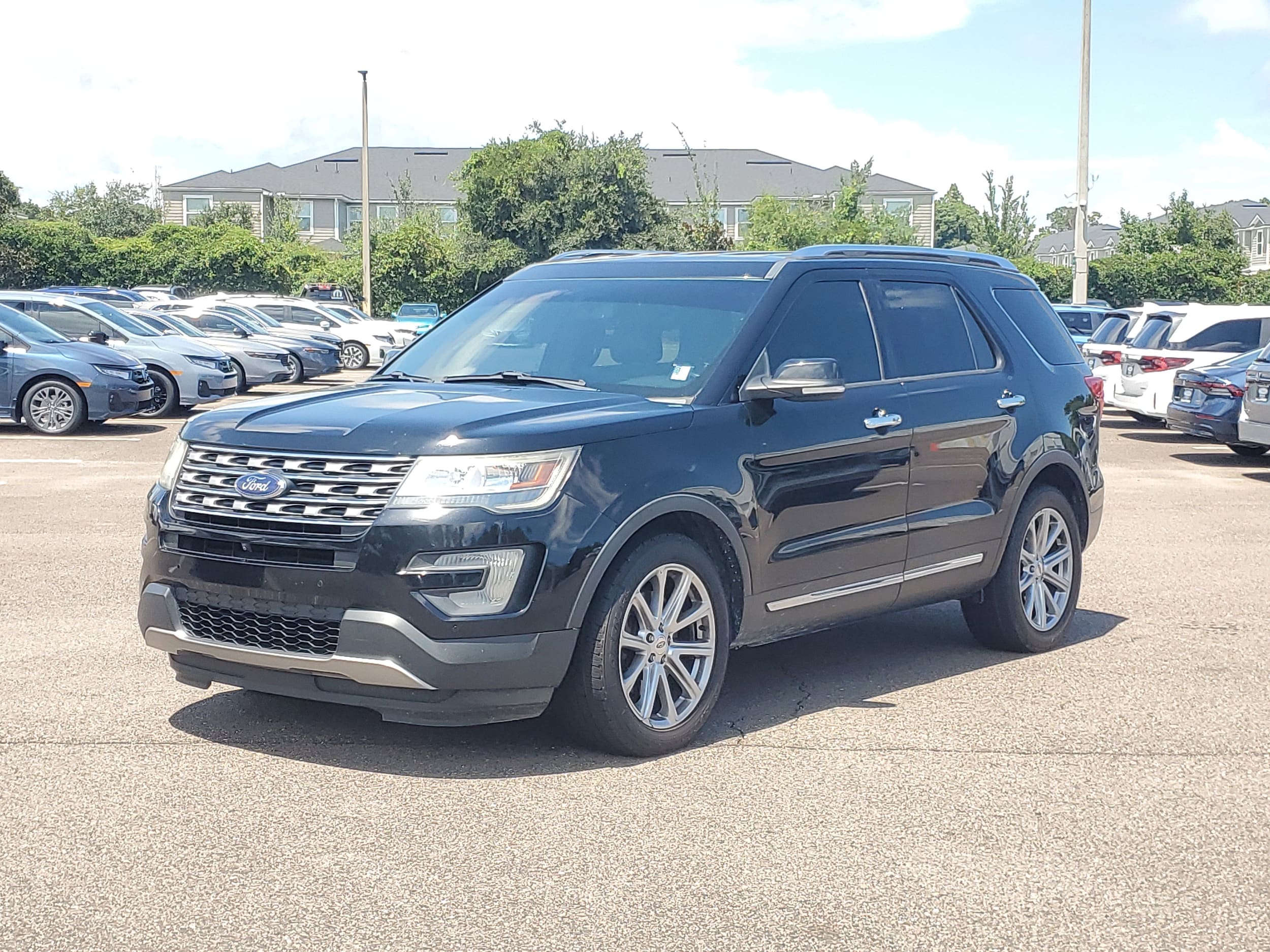 2016 Ford Explorer Limited photo 4