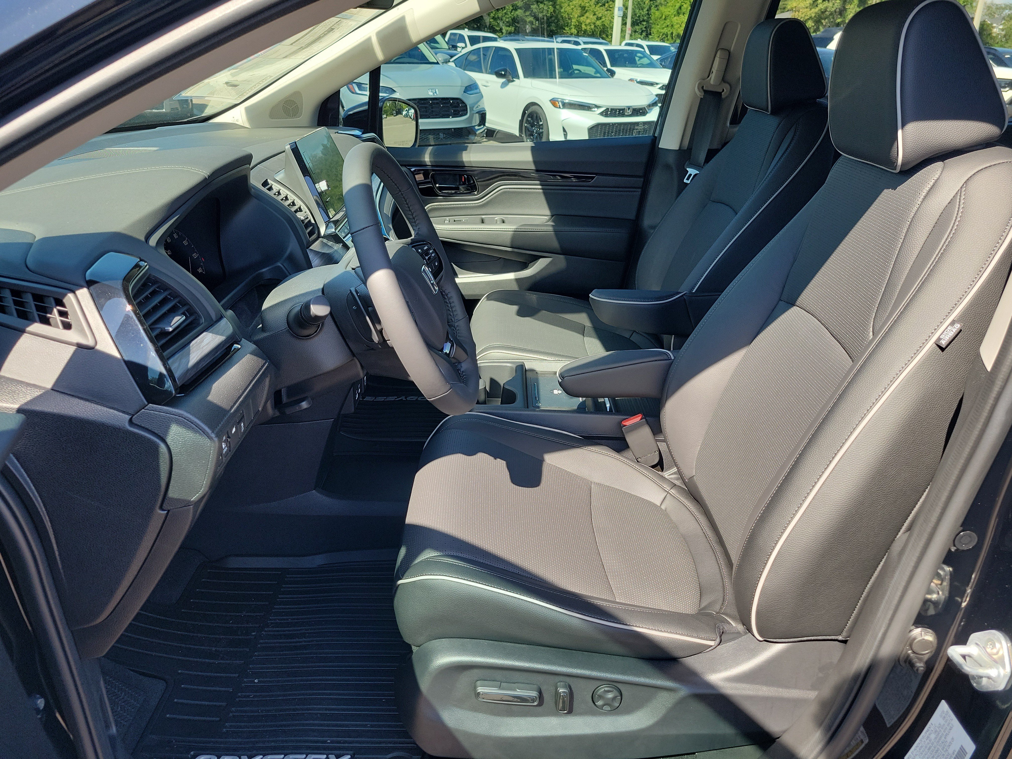2026 Honda Odyssey Elite - Photo 25