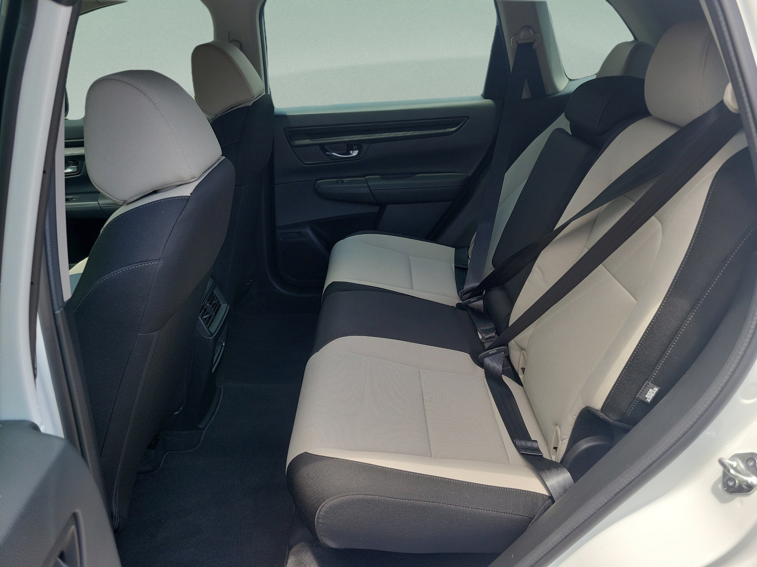 2023 Honda CR-V LX - Photo 10