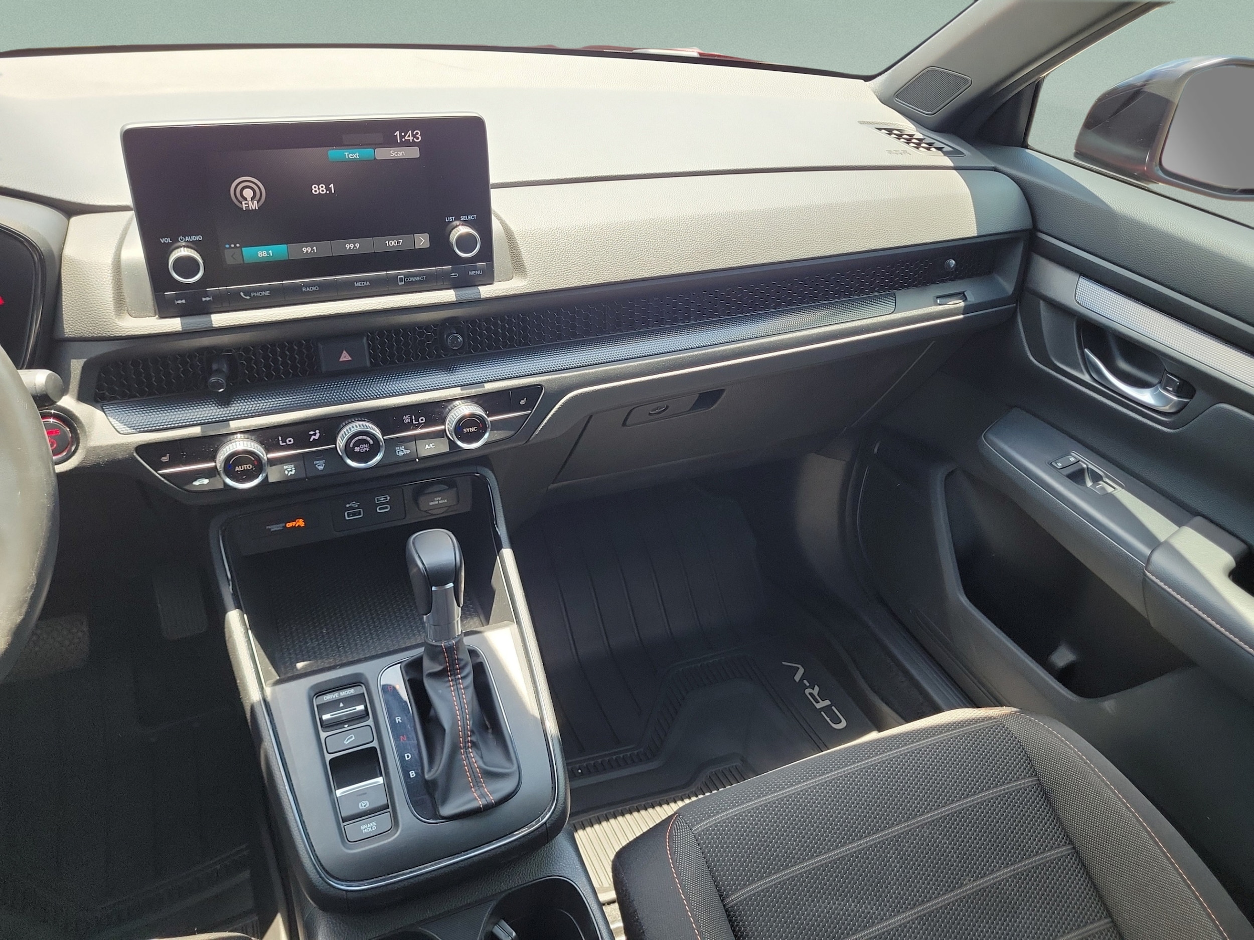 2024 Honda CR-V Sport - Photo 18