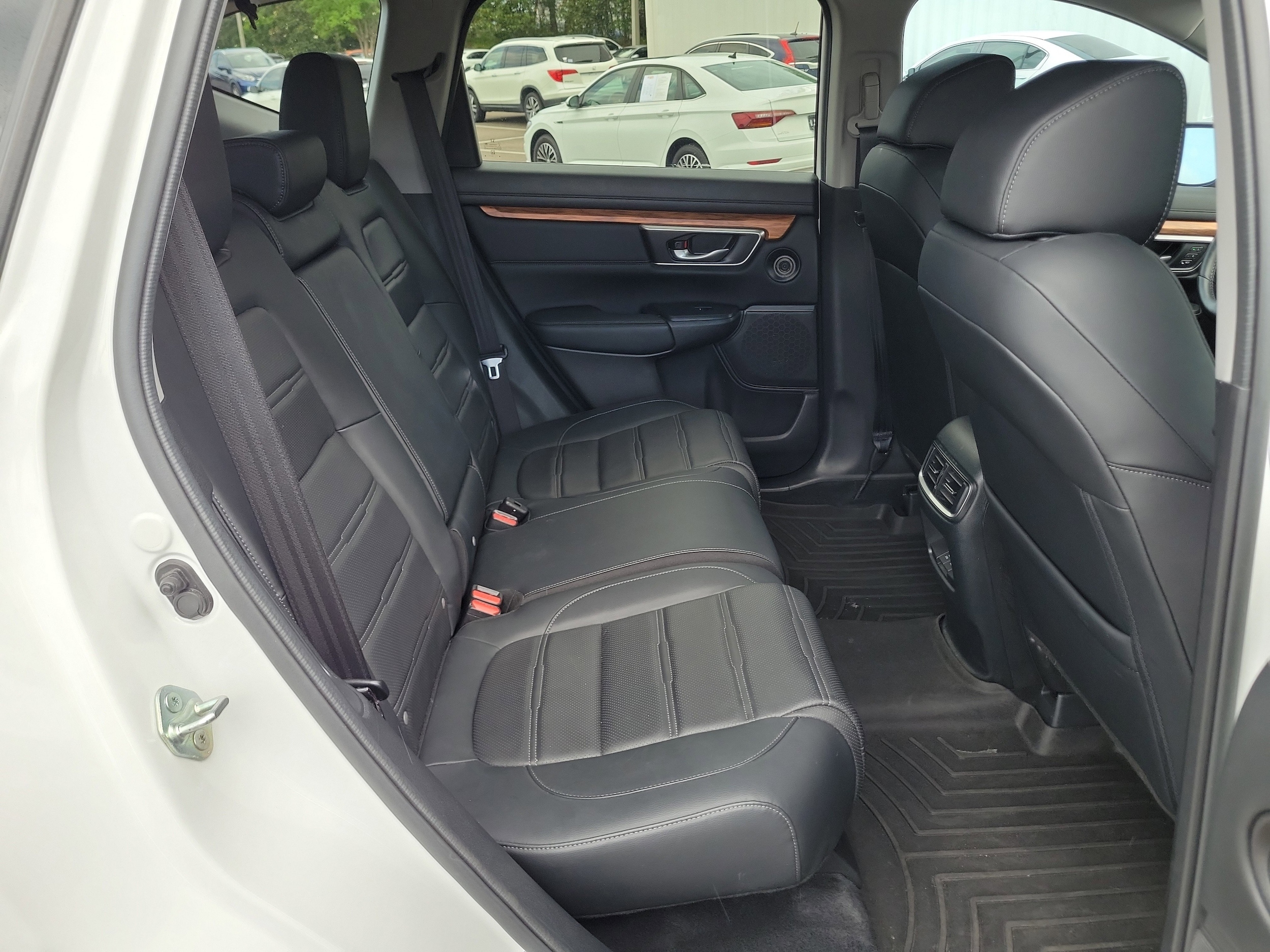 2022 Honda CR-V Touring - Photo 11