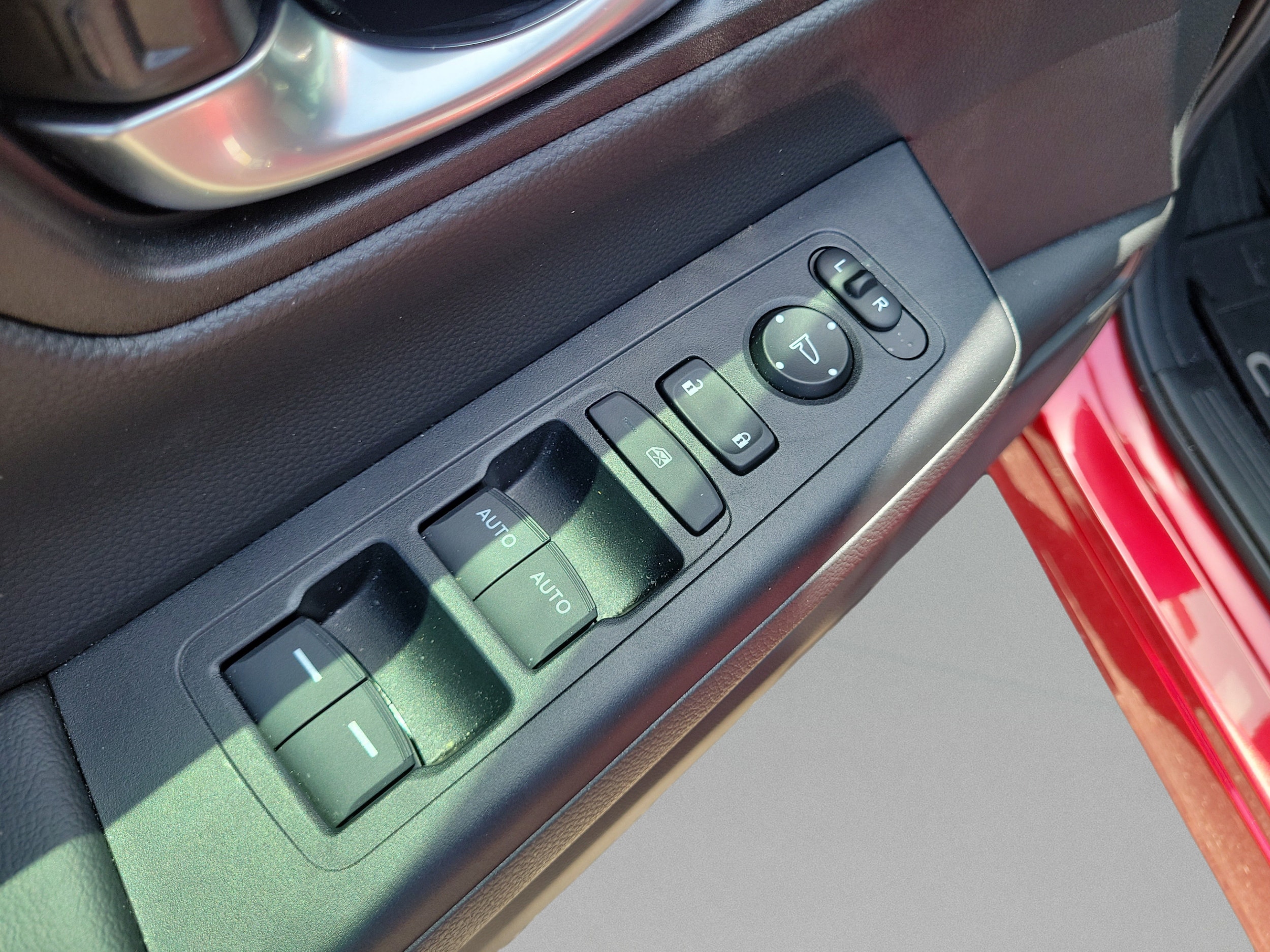 2023 Honda CR-V EX - Photo 24