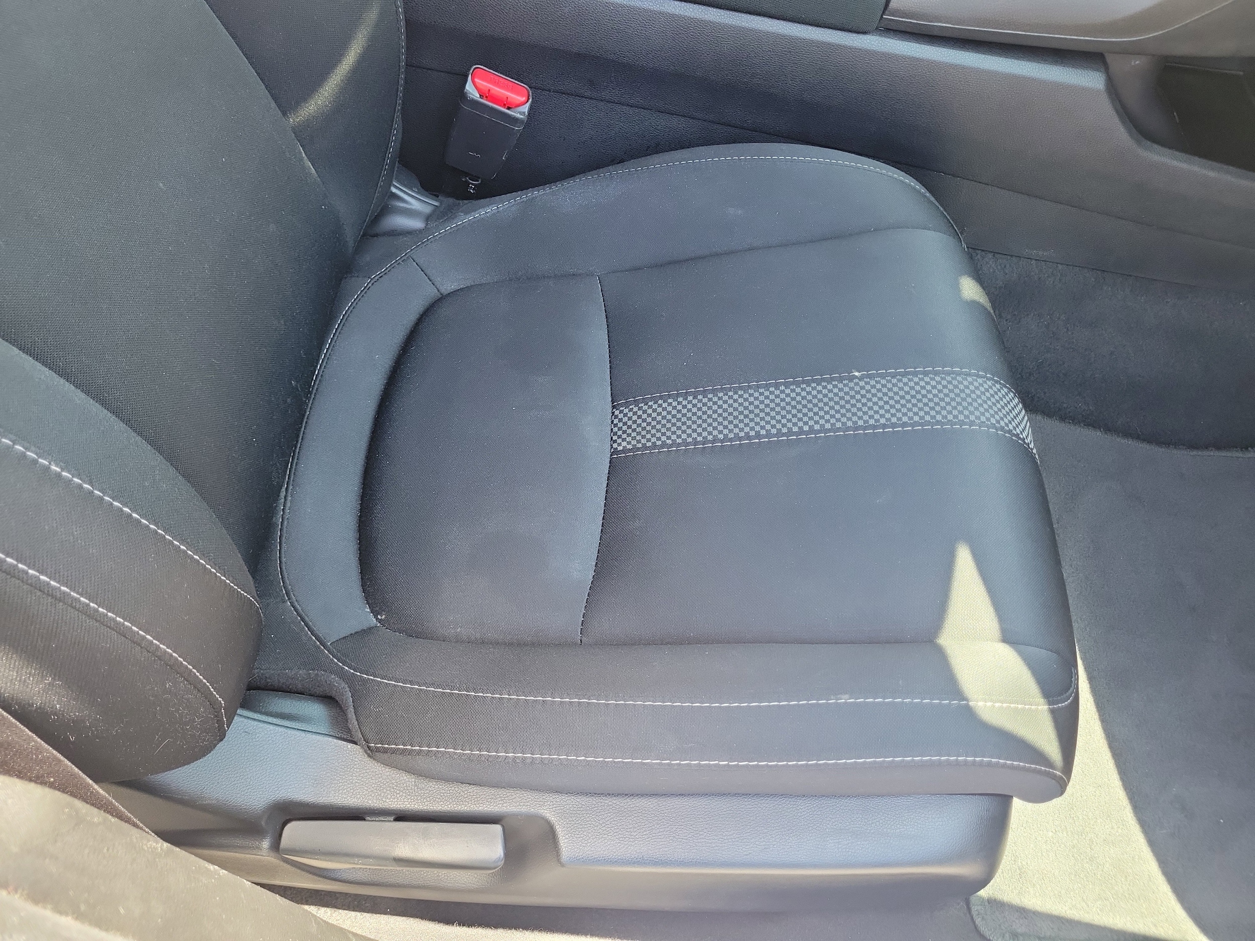 2021 Honda Civic EX - Photo 20