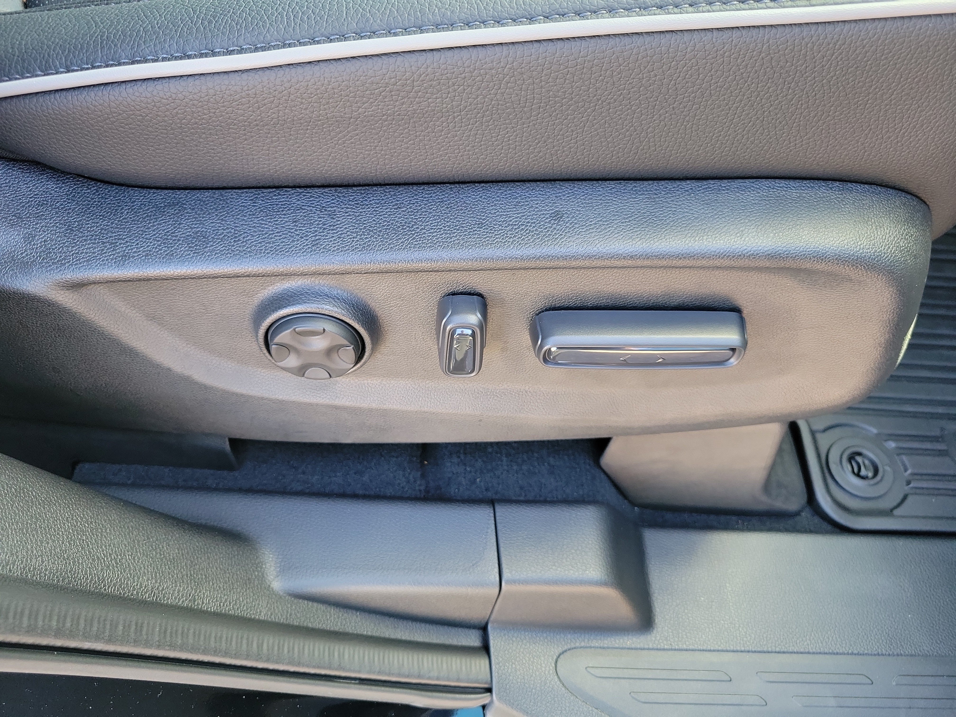 2026 Honda Odyssey Elite - Photo 19