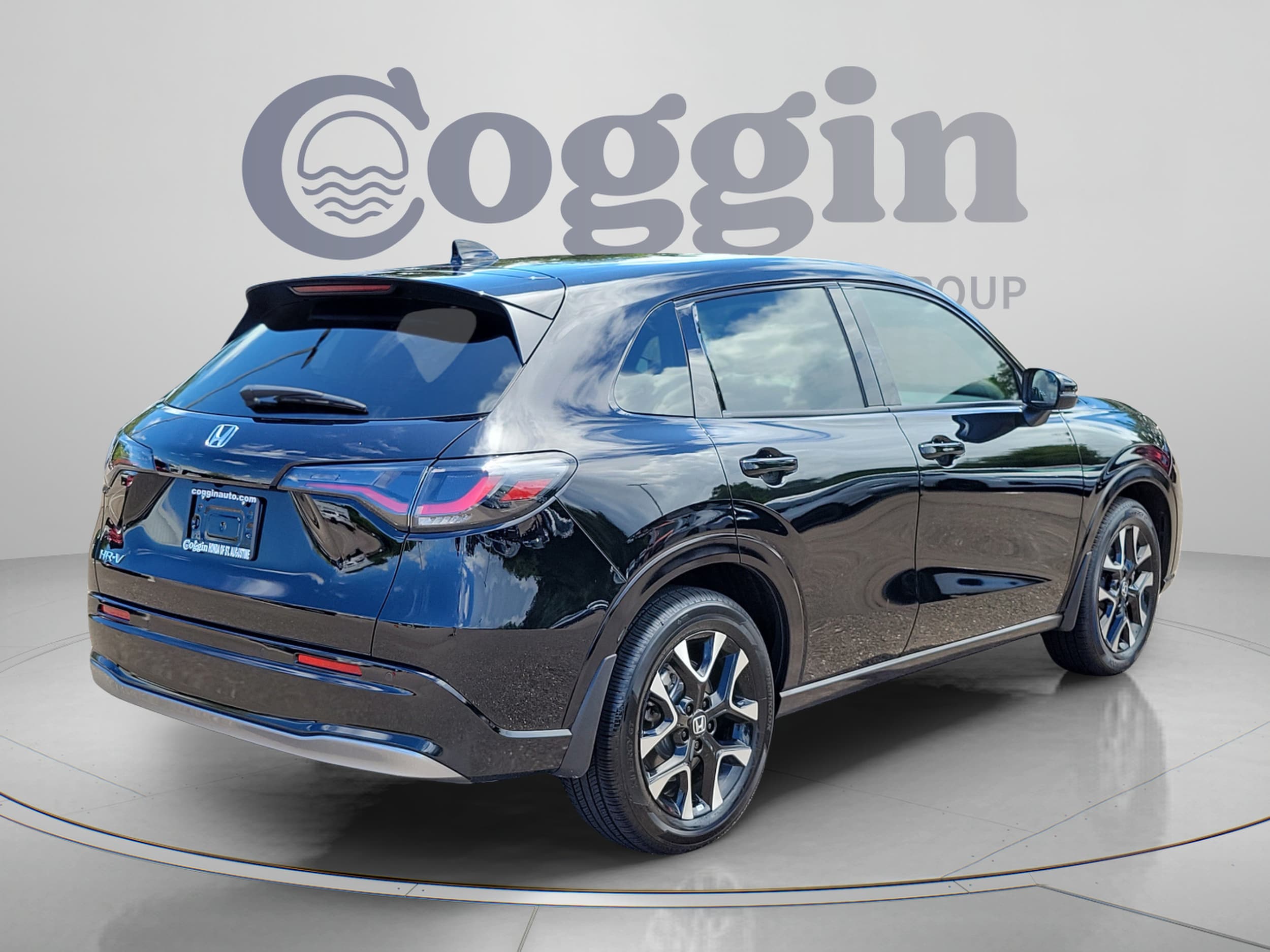 2026 Honda HR-V EX-L - Photo 6