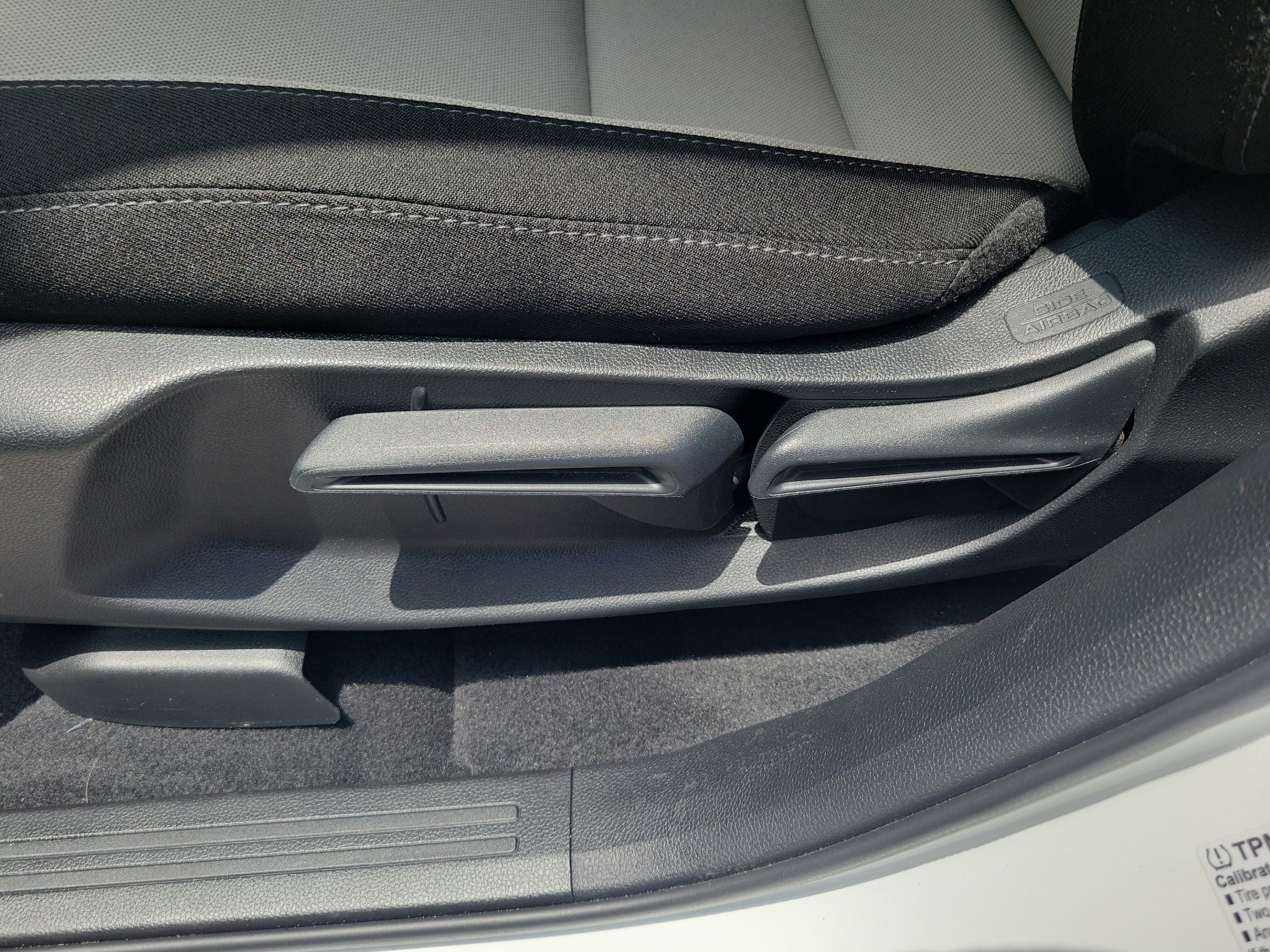 2023 Honda CR-V LX - Photo 27