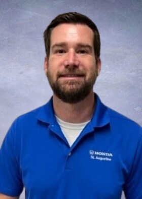 Staff member Andrew Nooney from ID_e7075d047a30