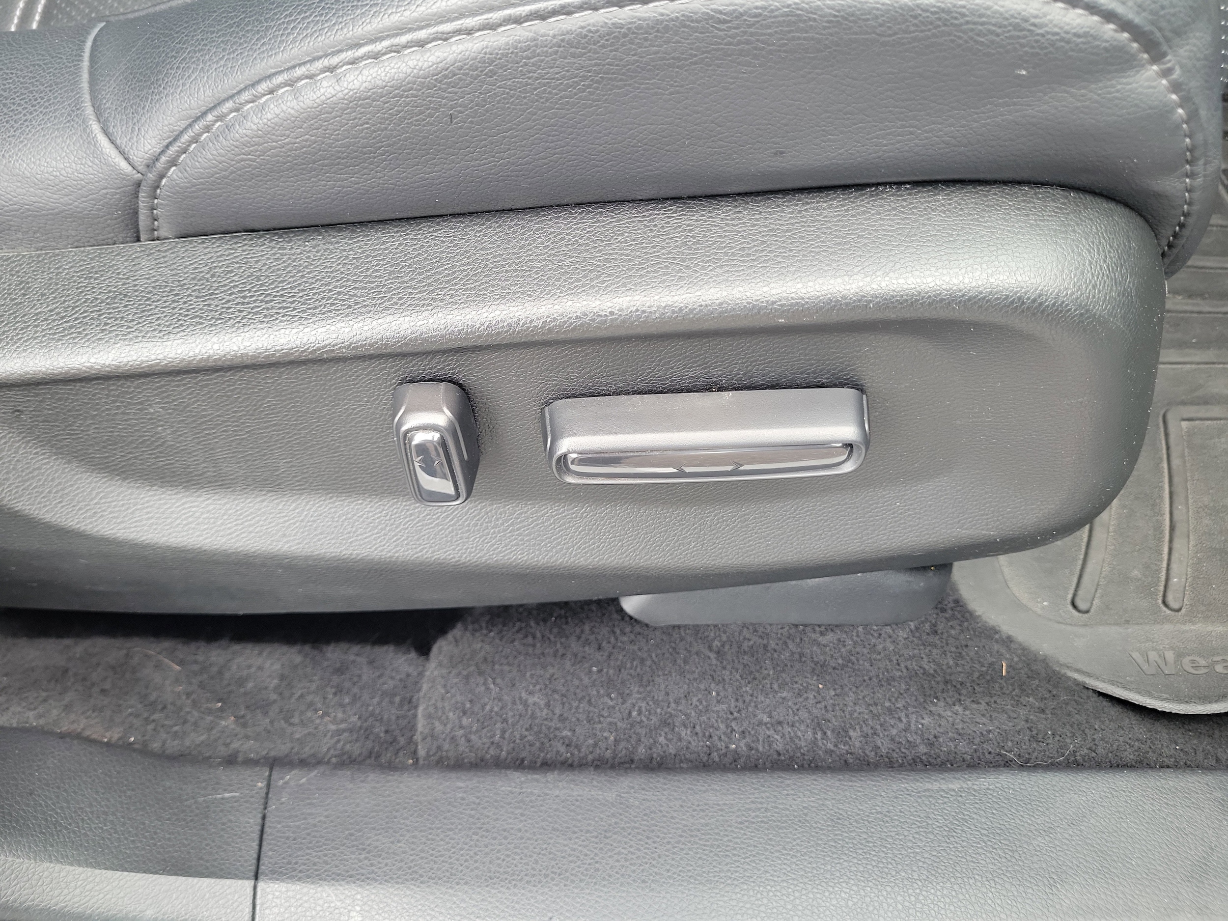 2022 Honda CR-V Touring - Photo 21