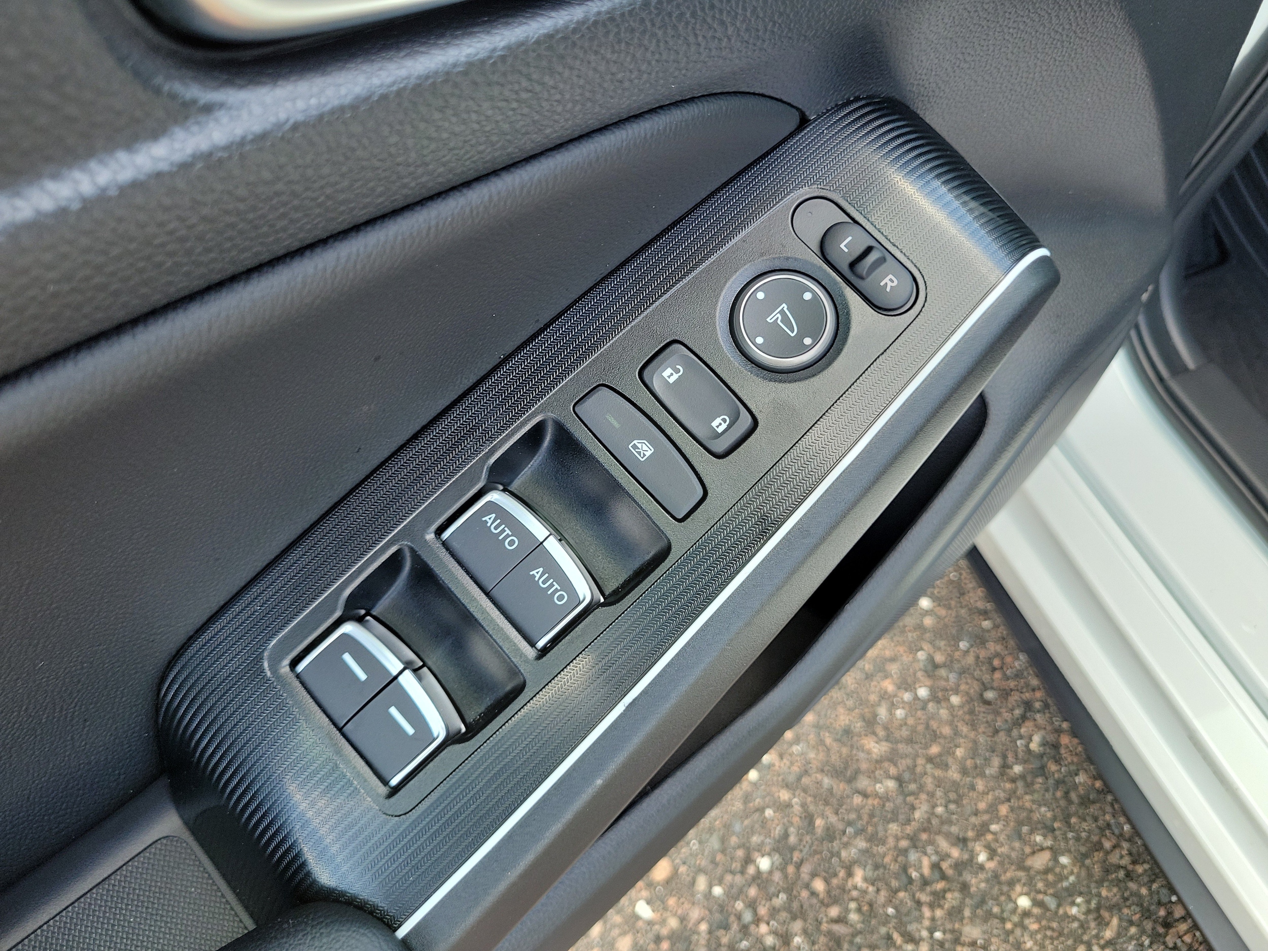 2026 Honda Civic Hatchback Sport Touring - Photo 25