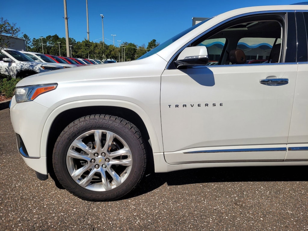 Used 2019 Chevrolet Traverse High Country SUV