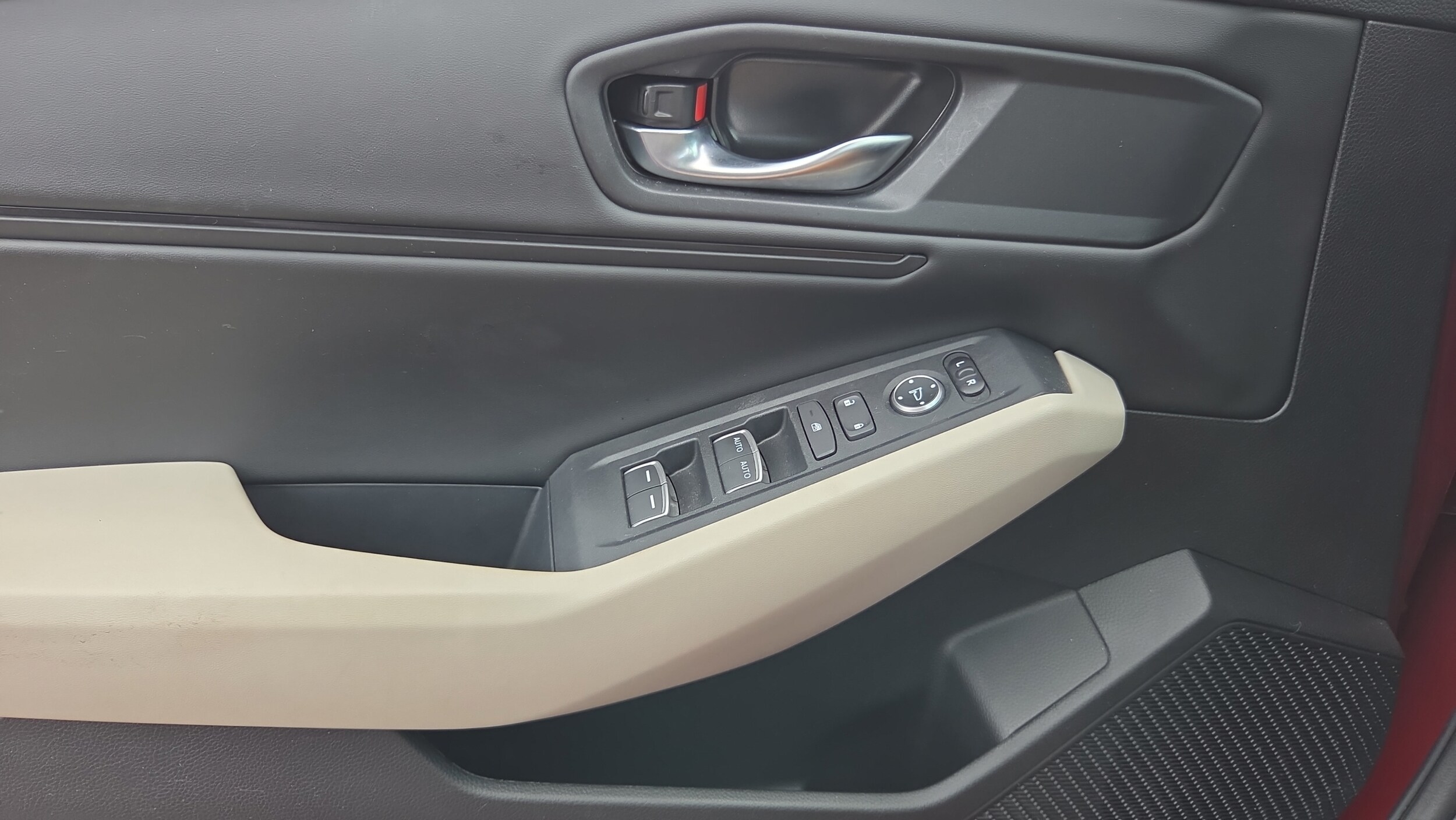 2025 Honda Accord SE - Photo 19