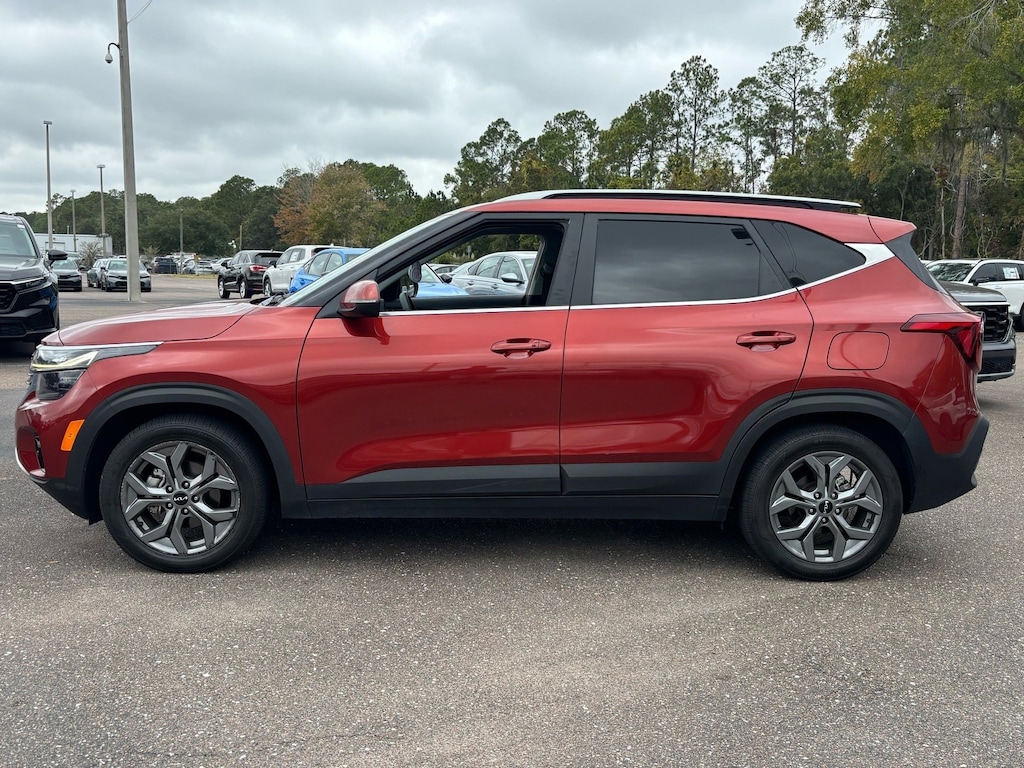 Used 2024 Kia Seltos S SUV