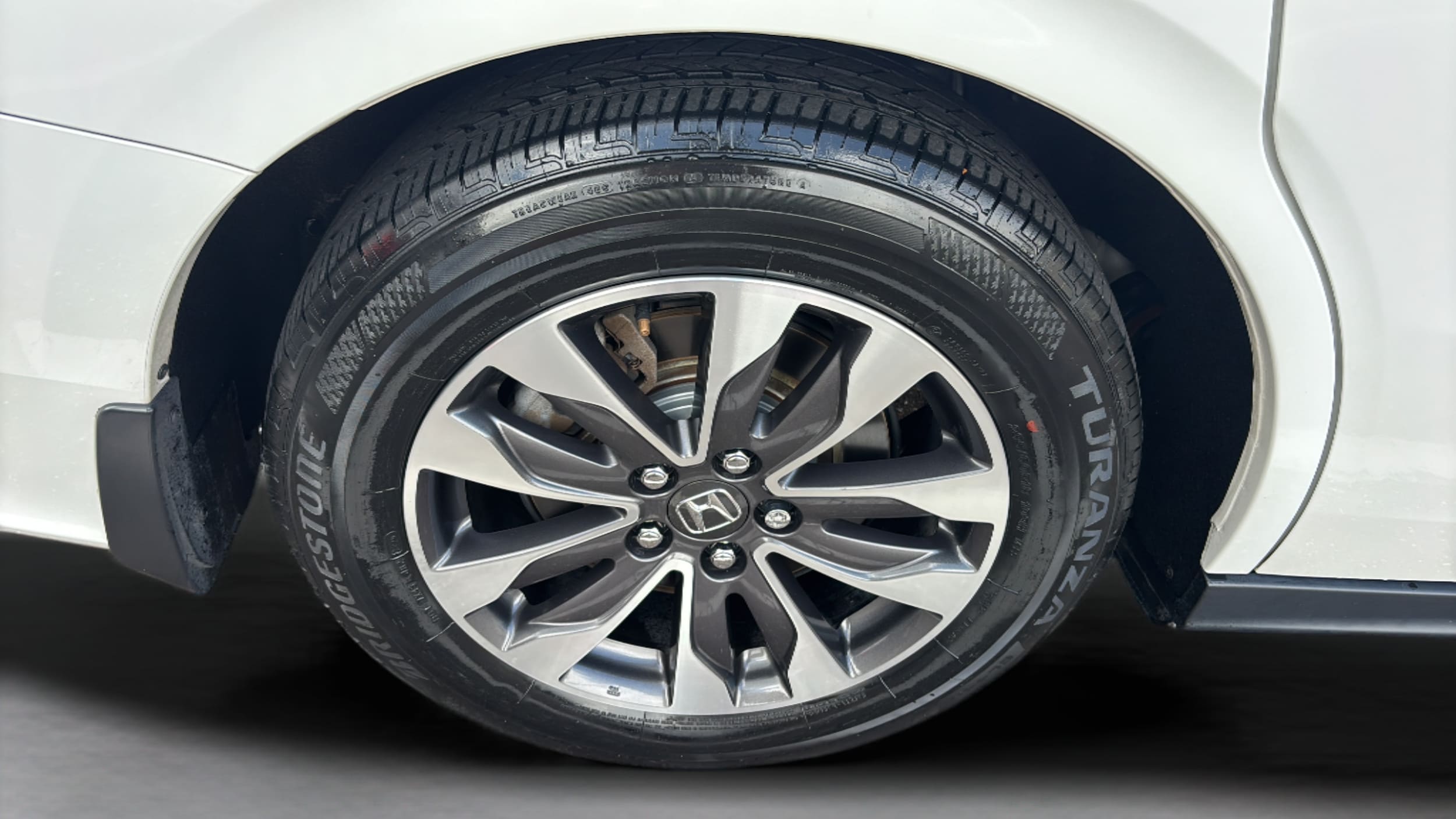 2021 Honda Odyssey EX-L - Photo 35