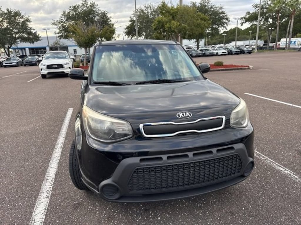 Used 2015 Kia Soul Base FWD Hatchback