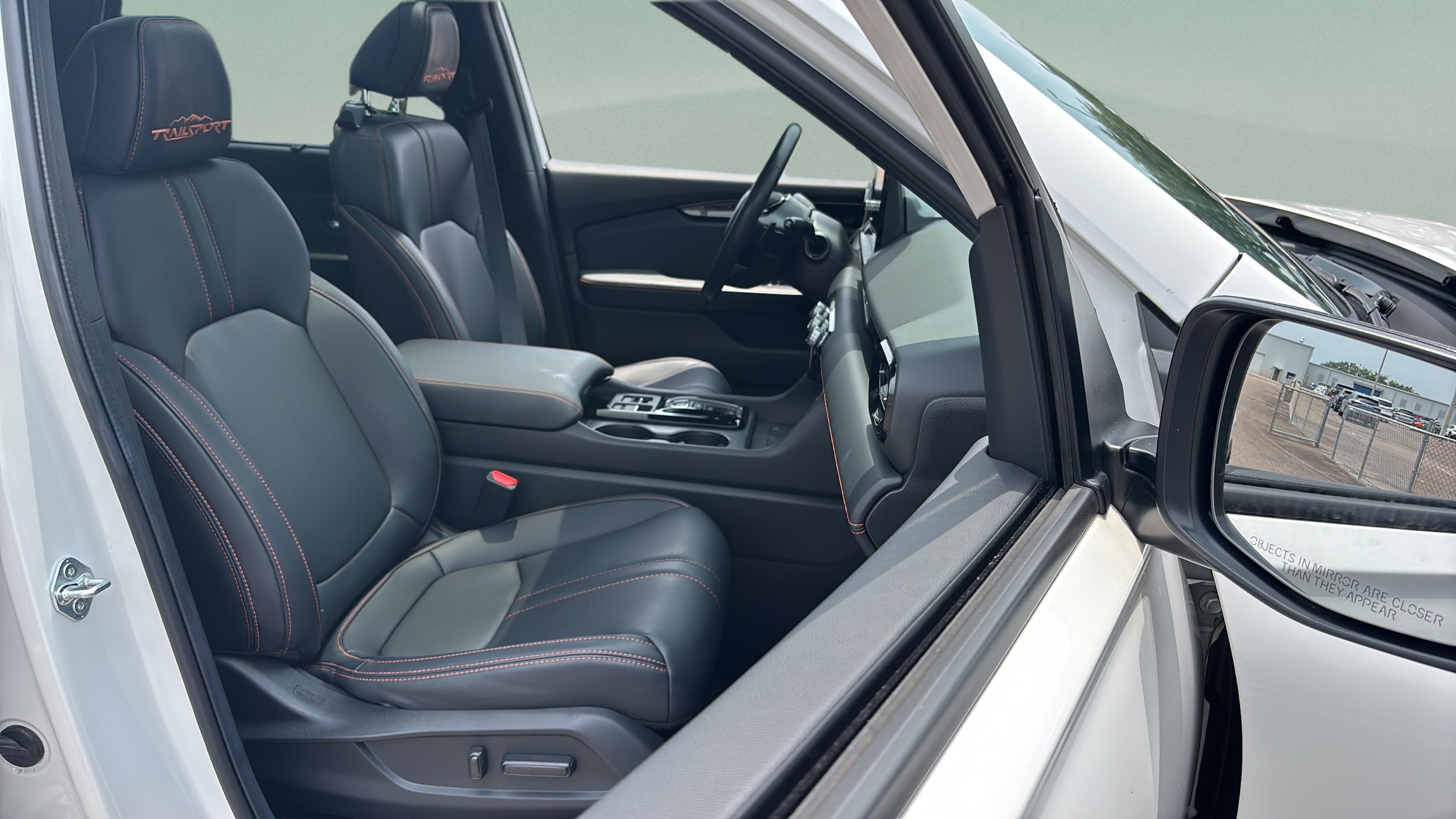2025 Honda Pilot TrailSport - Photo 19