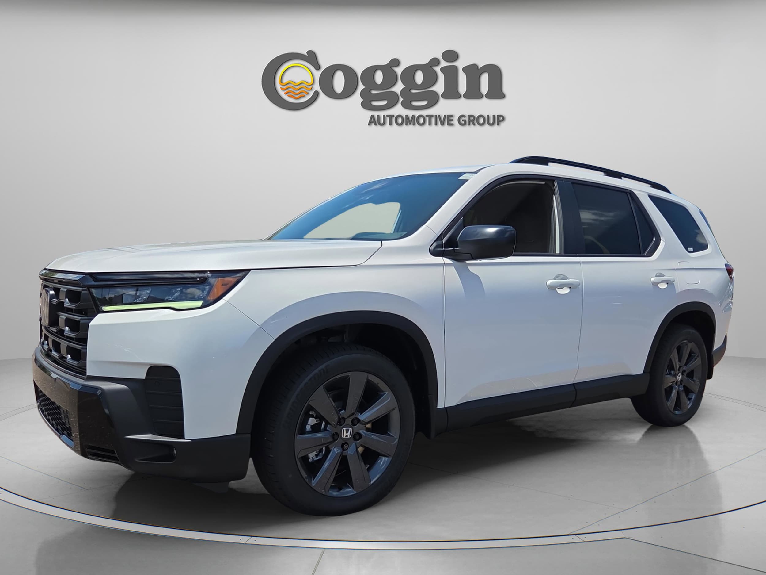 2026 Honda Pilot Sport 2WD's photo