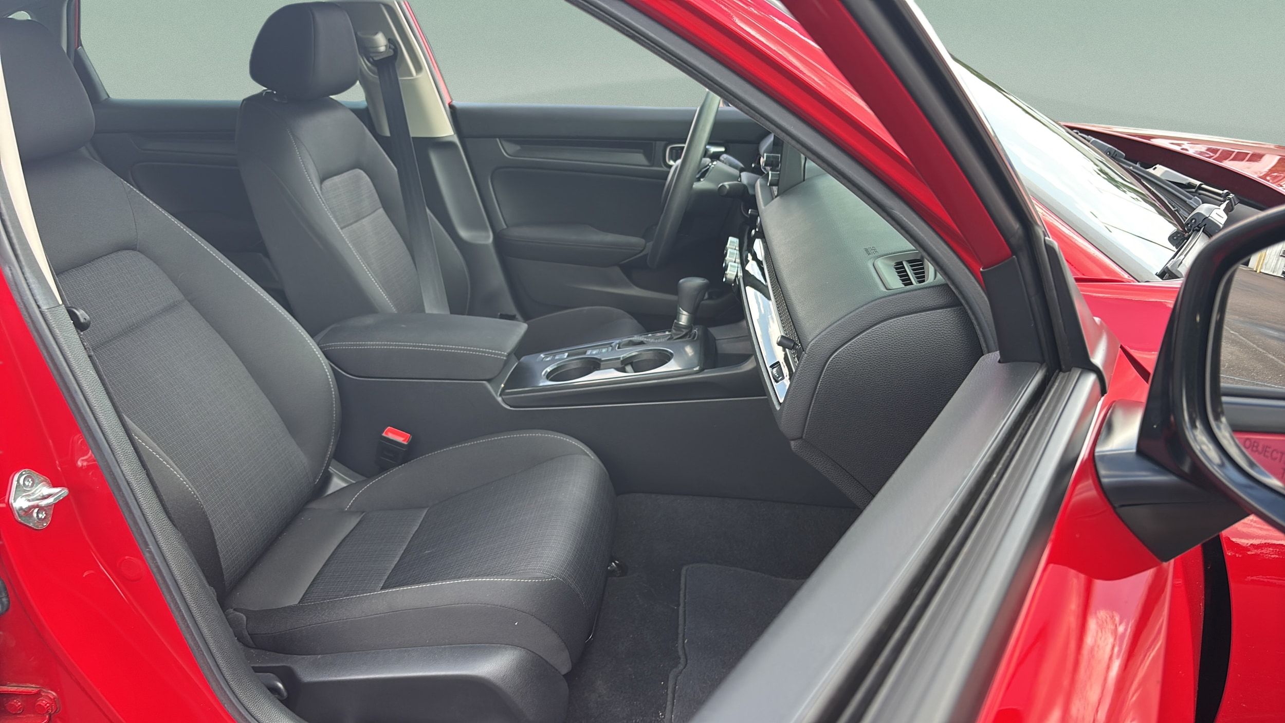 2025 Honda Civic LX - Photo 21
