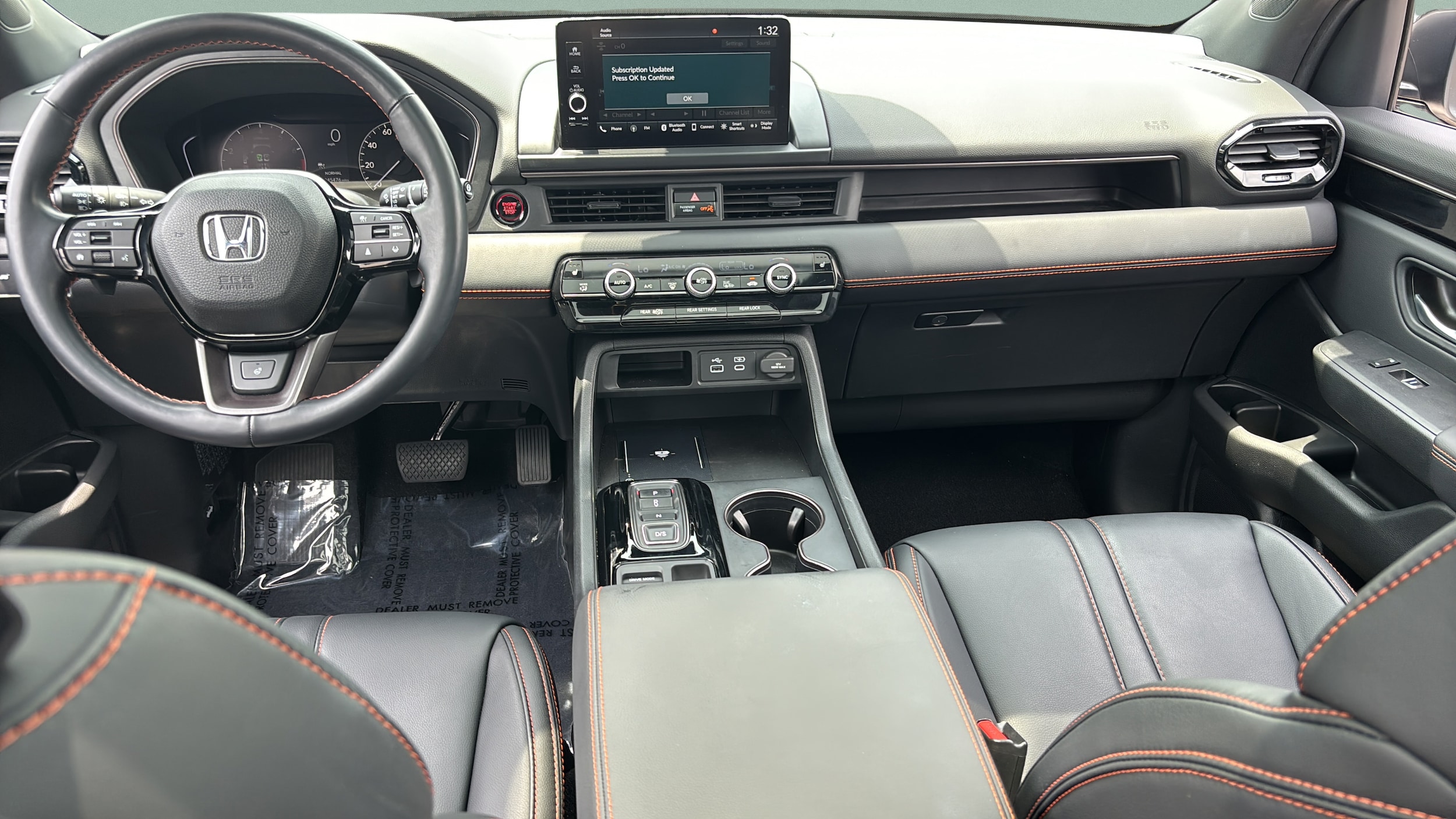 2025 Honda Pilot TrailSport - Photo 14