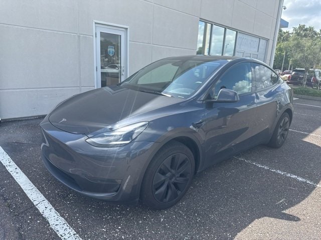Used 2025 Tesla Model Y Long Range with VIN 7SAYGDED8SA363717 for sale in Northfield, Minnesota