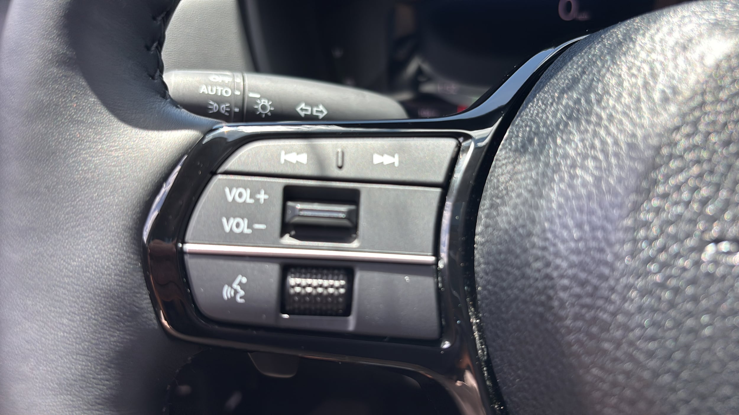 2025 Honda Accord Hybrid Touring - Photo 29