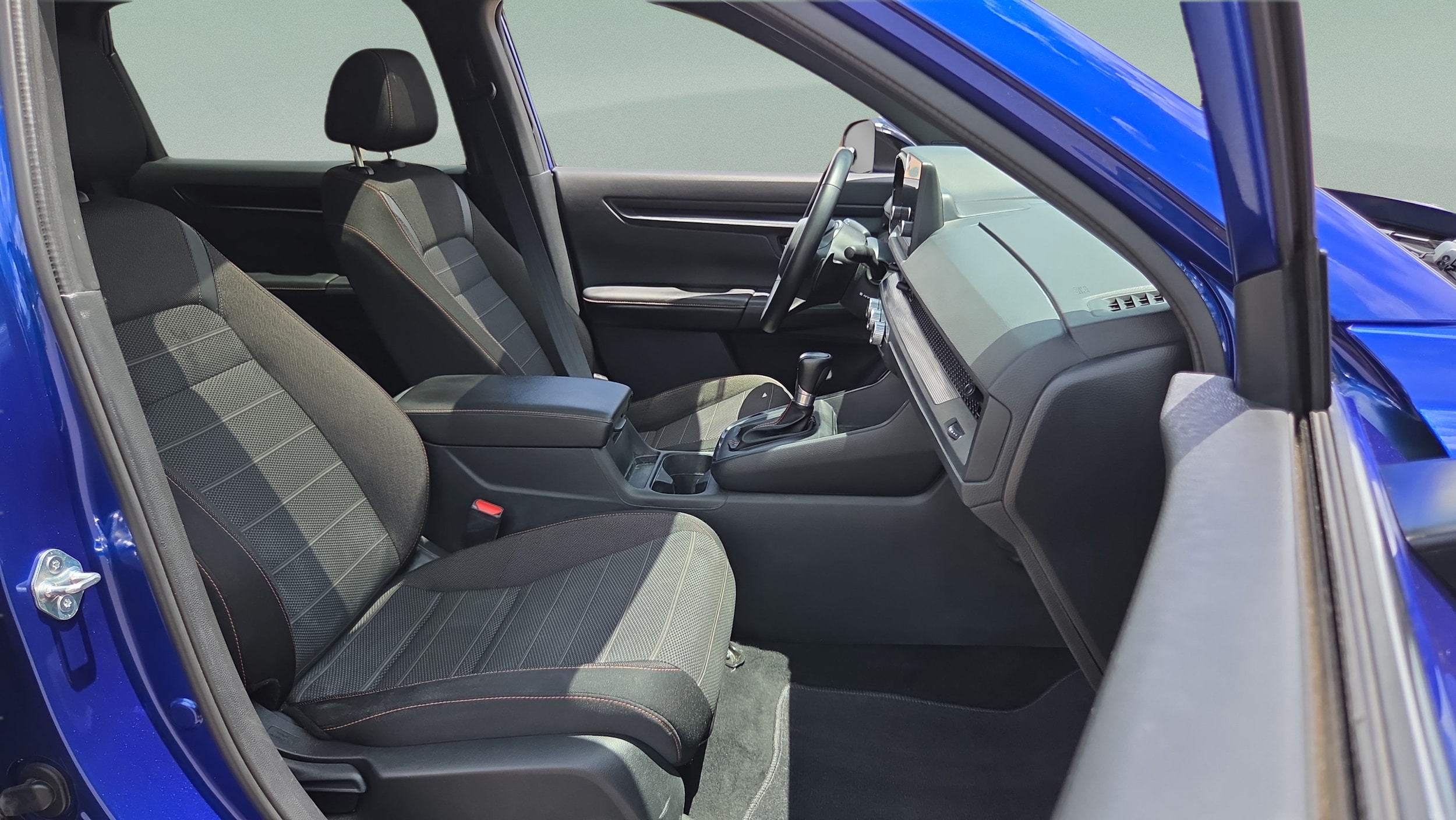 2025 Honda CR-V Sport - Photo 19