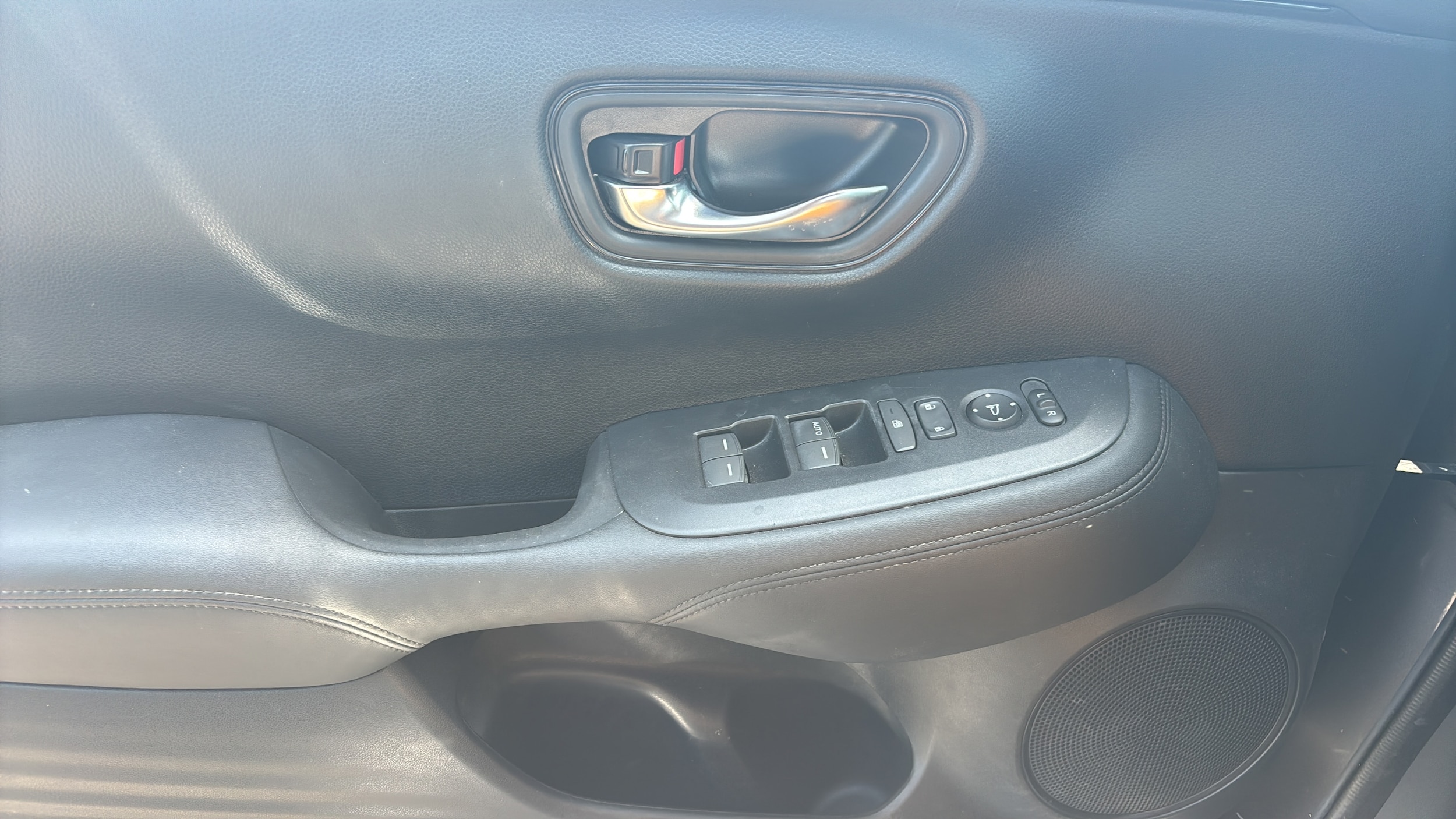 2024 Honda HR-V LX - Photo 18