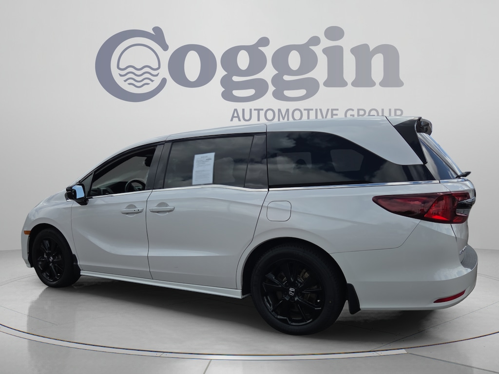 Certified 2024 Honda Odyssey Sport Van