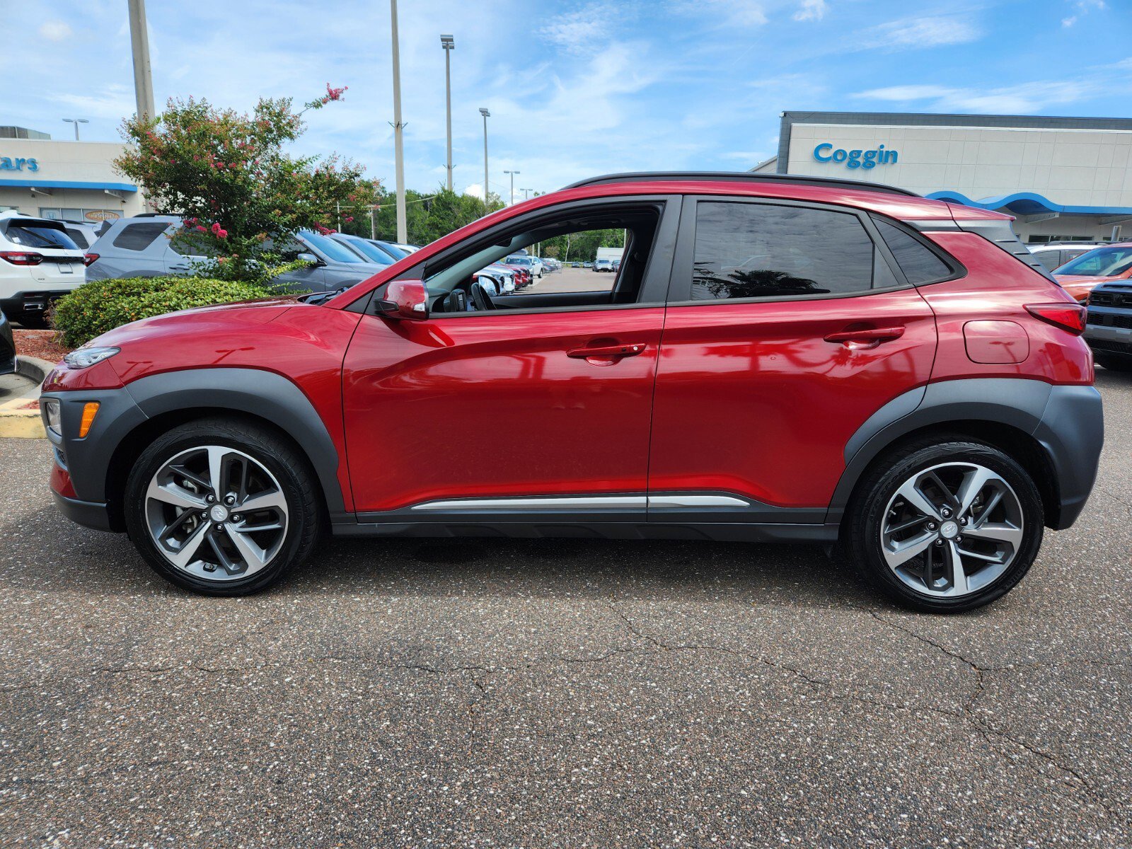 Used 2020 Hyundai Kona Limited with VIN KM8K3CA53LU498408 for sale in Jacksonville, FL