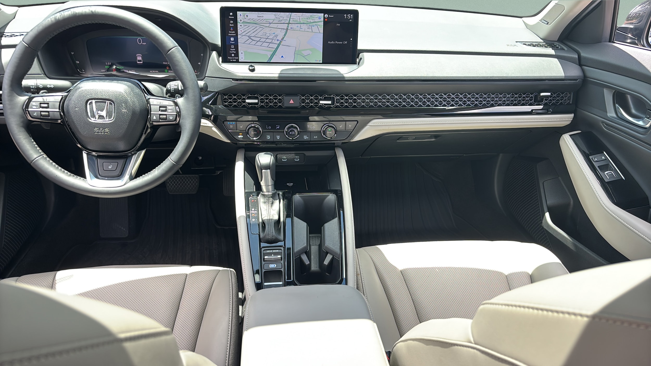 2025 Honda Accord Hybrid Touring - Photo 14