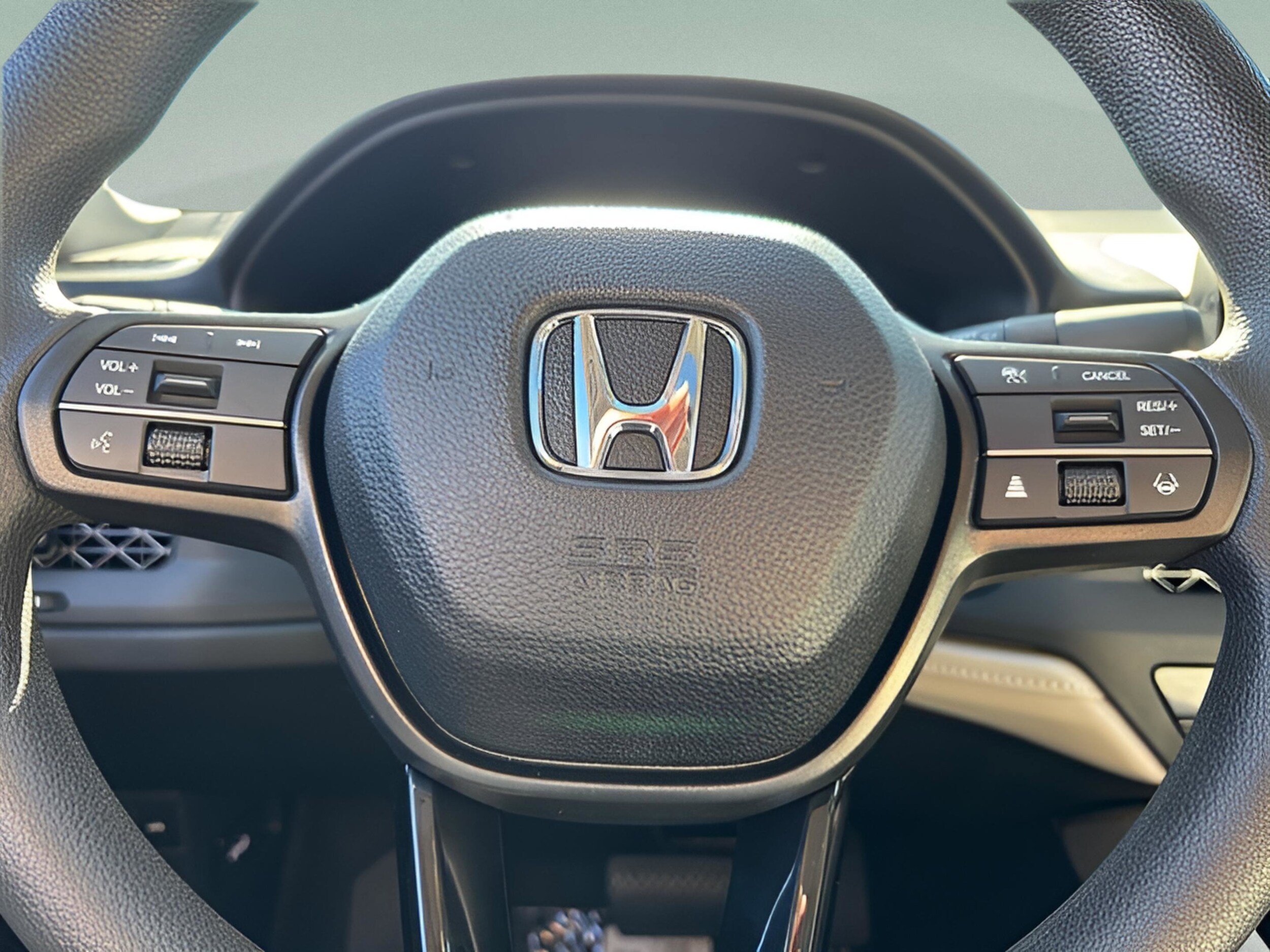 2025 Honda Accord SE - Photo 27